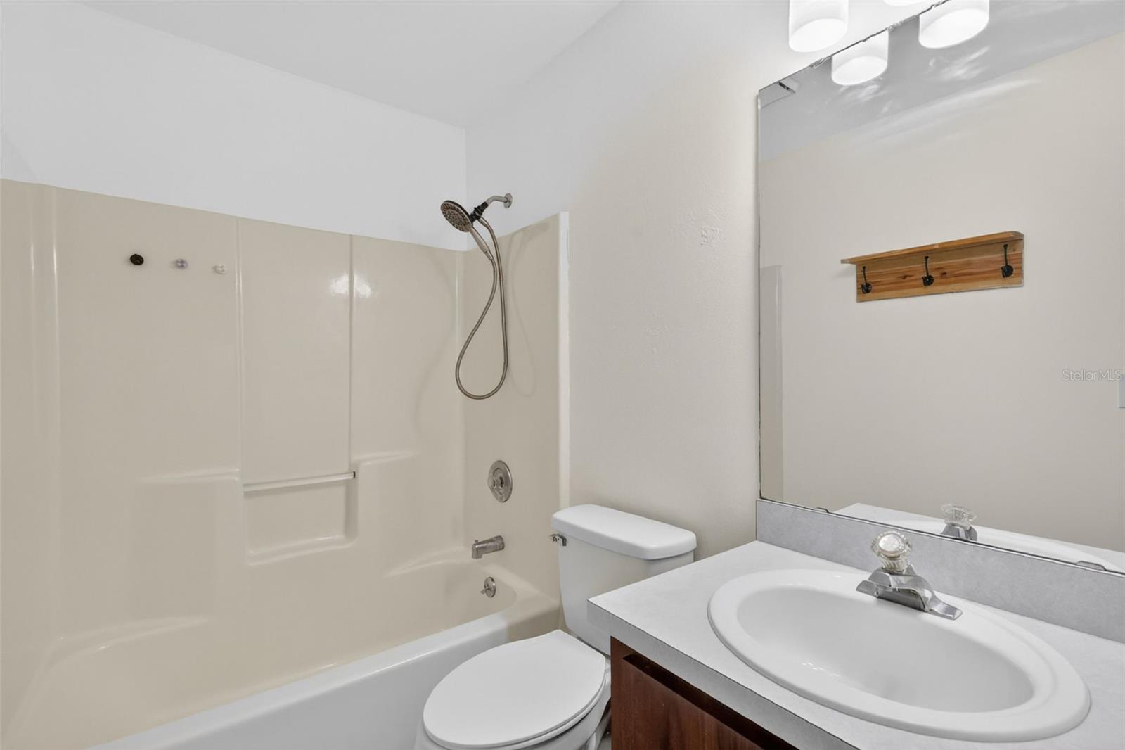 Image 14 of 34 For 40248 Orange Circle