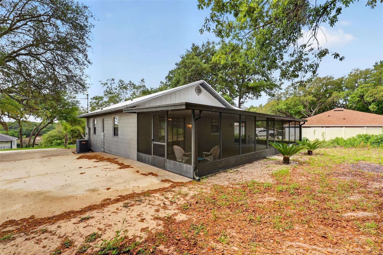 Image 22 of 34 For 40248 Orange Circle