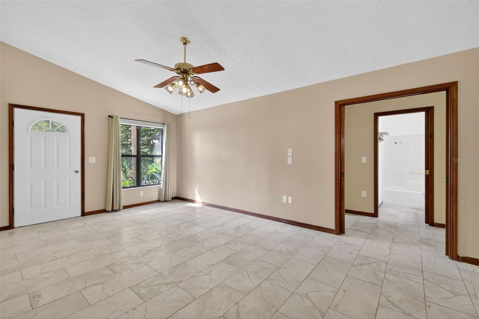 Image 3 of 34 For 40248 Orange Circle