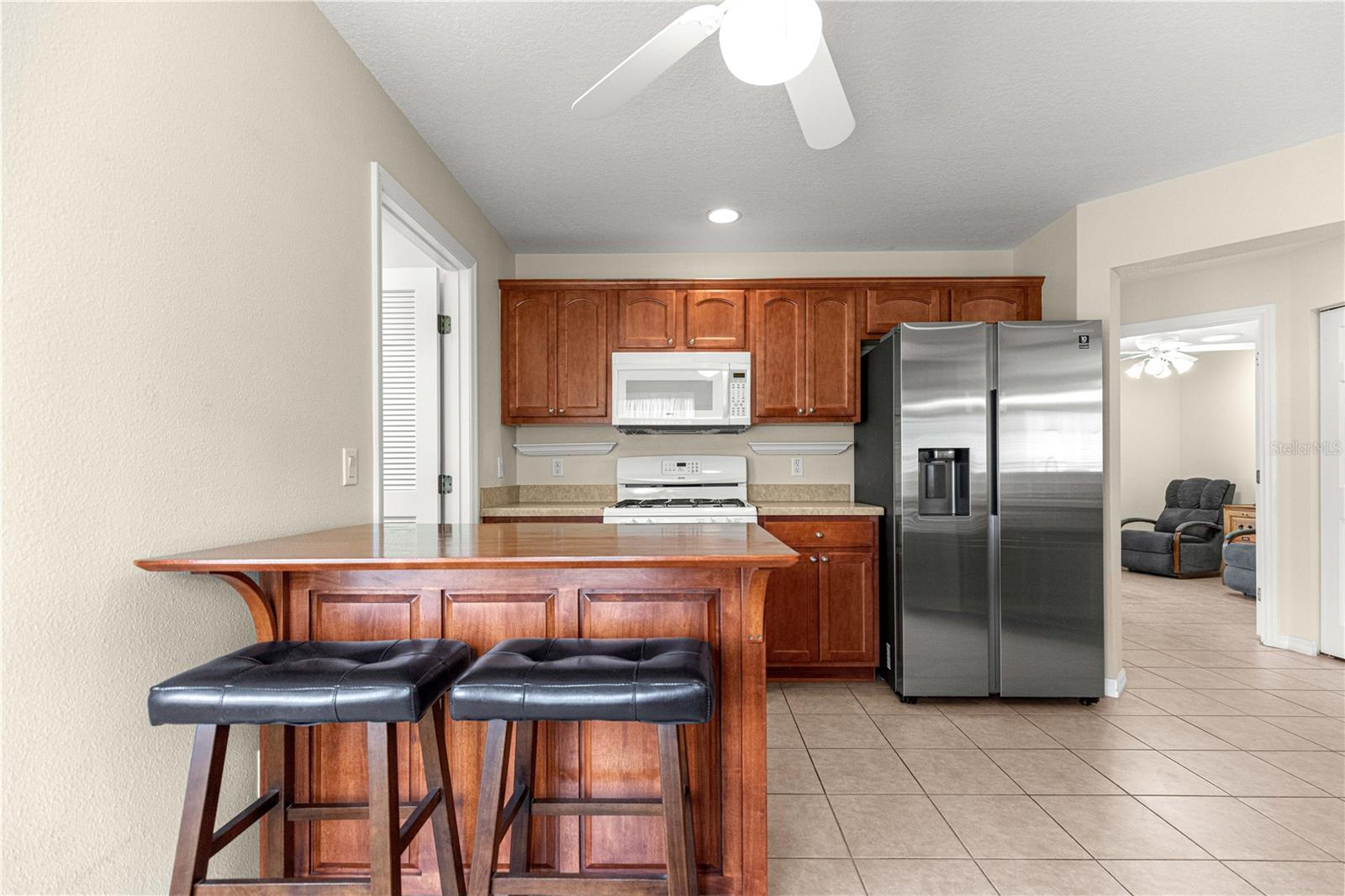 Image 13 of 51 For 9162 102nd Circle