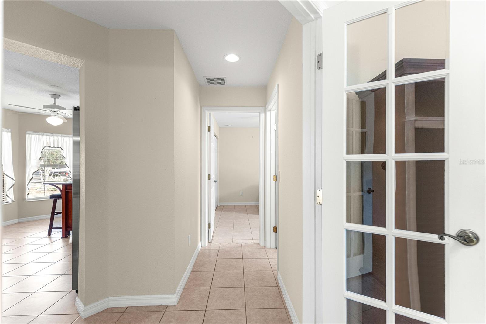 Image 17 of 51 For 9162 102nd Circle