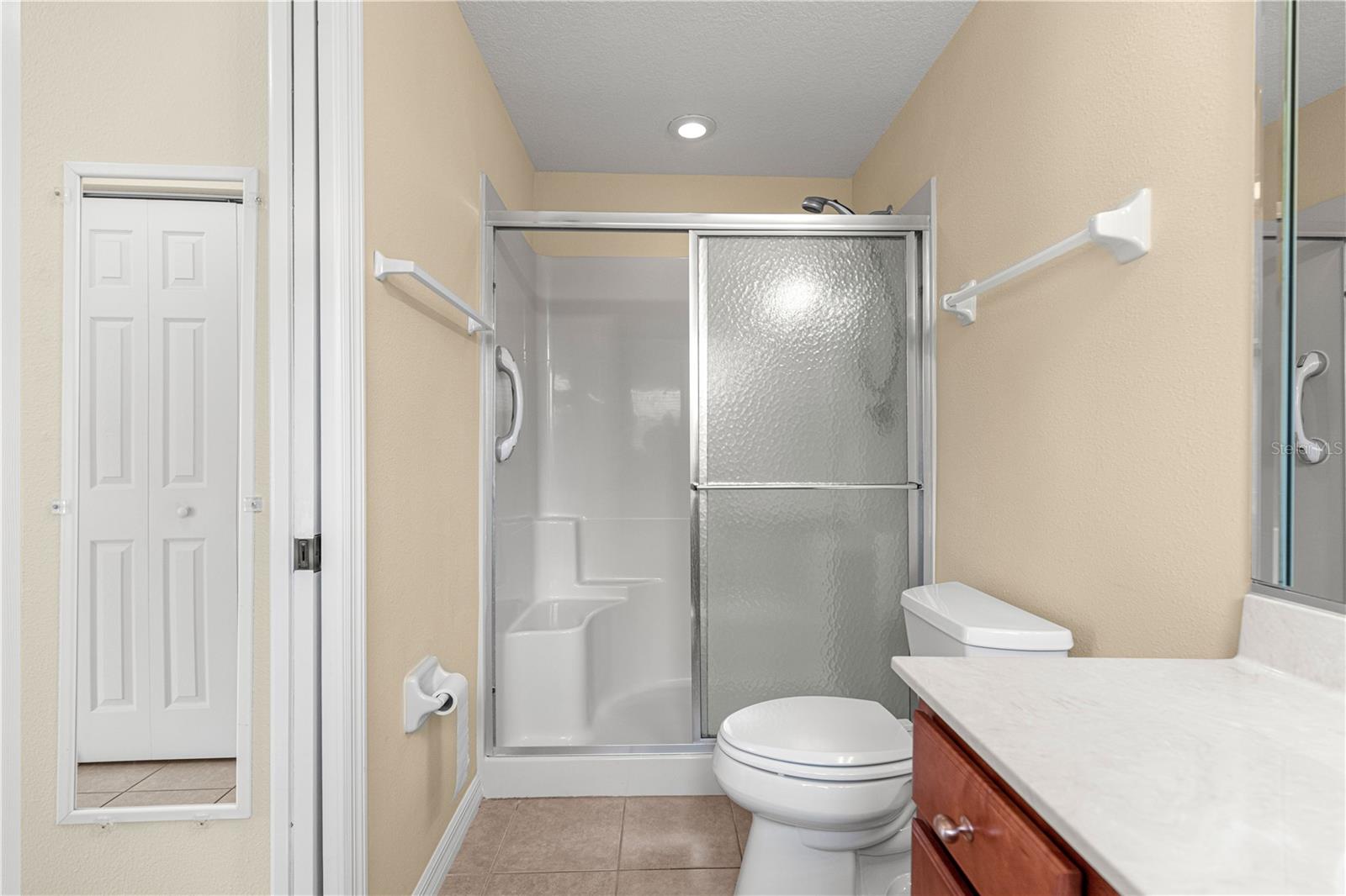 Image 30 of 51 For 9162 102nd Circle