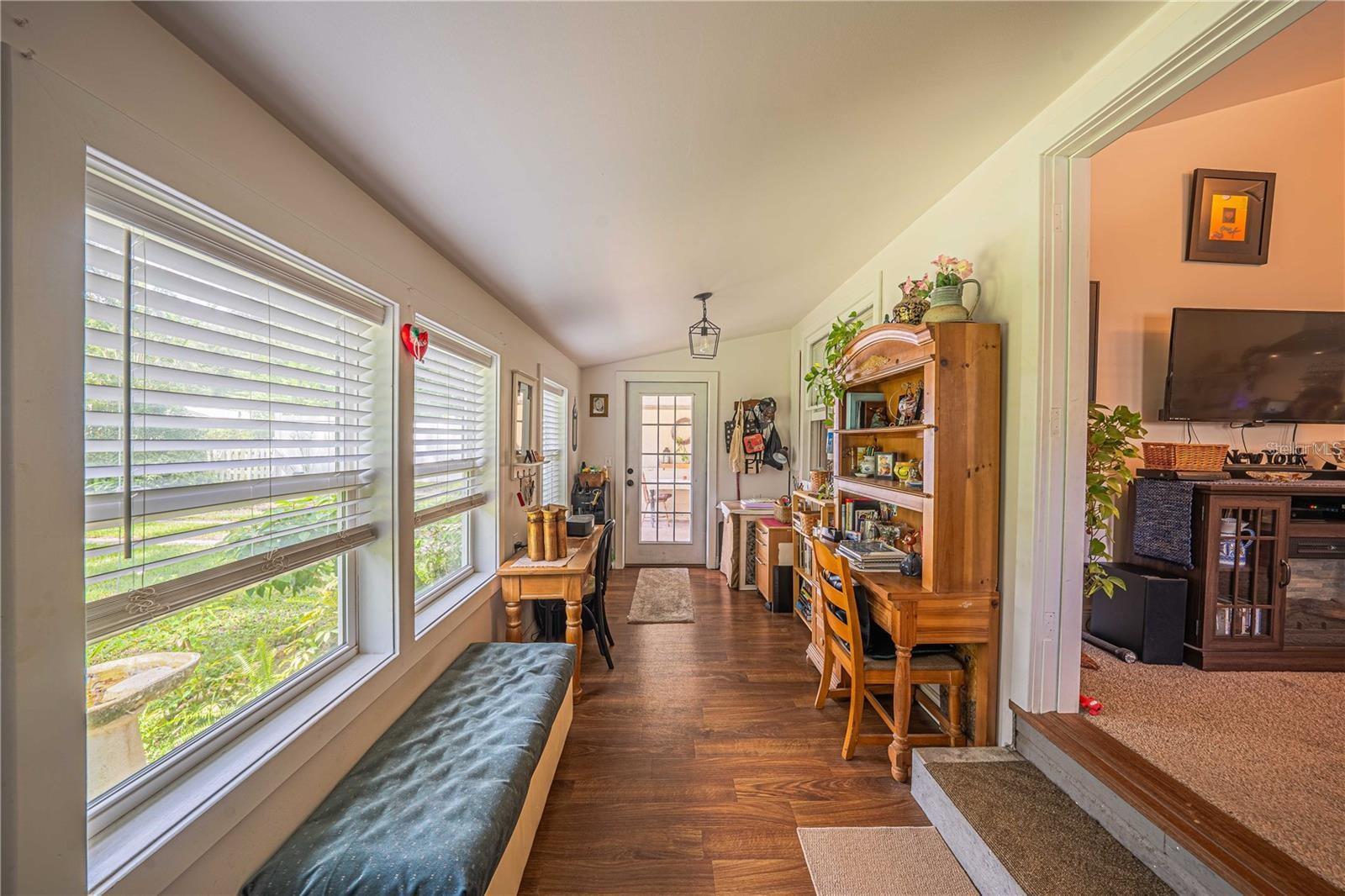 Image 4 of 25 For 12369 130th Court