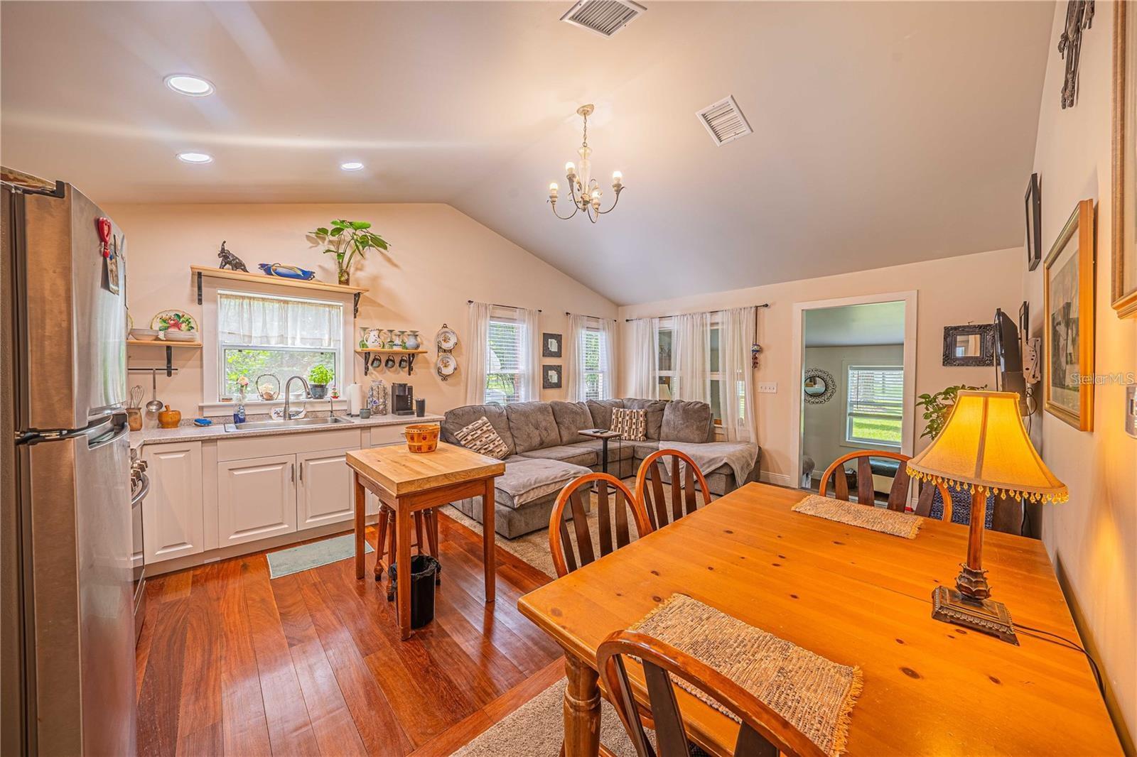 Image 9 of 25 For 12369 130th Court