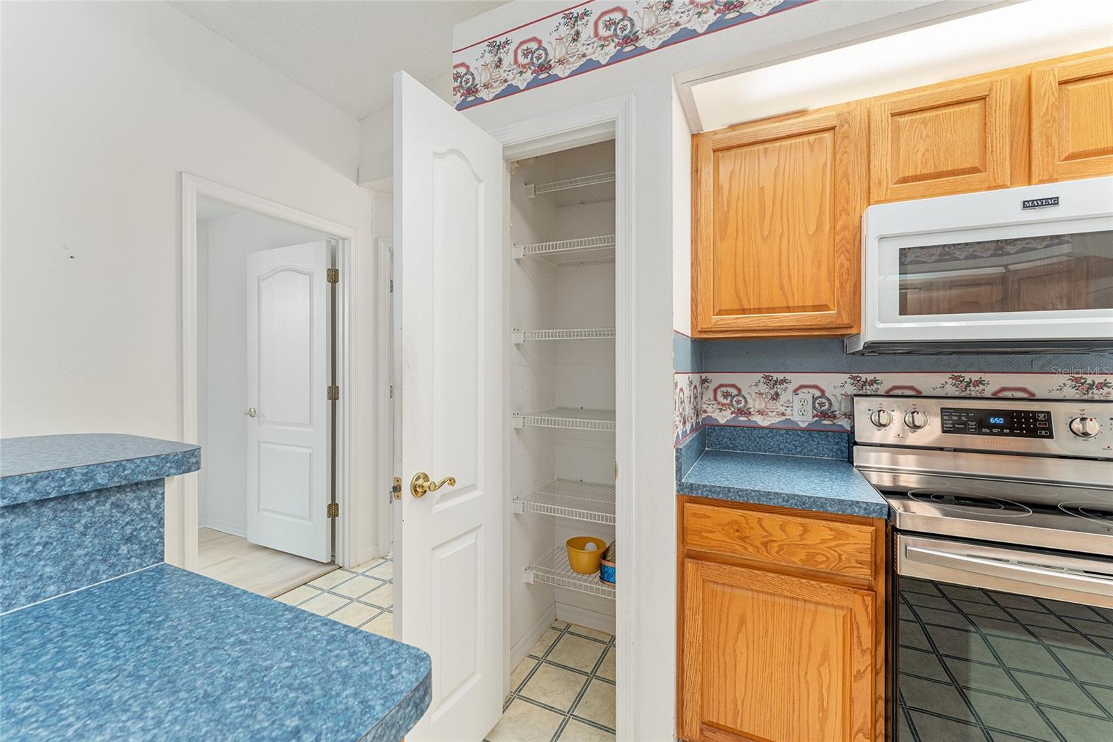 Image 24 of 74 For 8212 Zaval Avenue