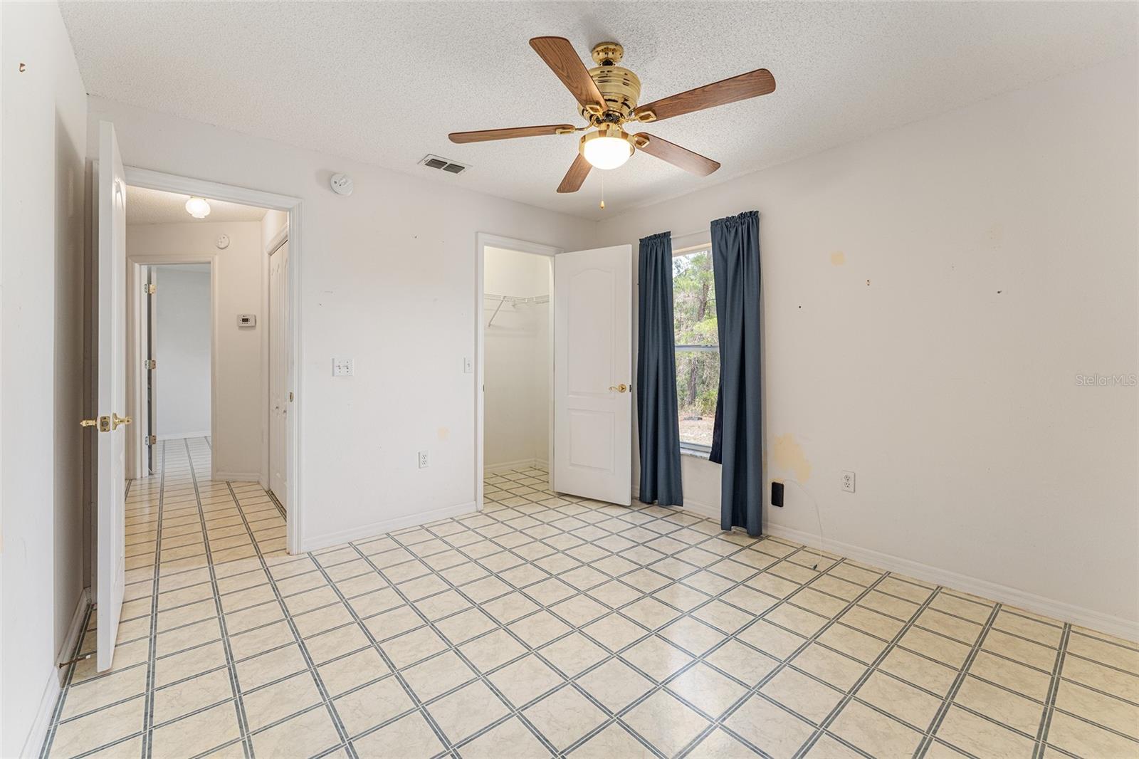 Image 43 of 74 For 8212 Zaval Avenue