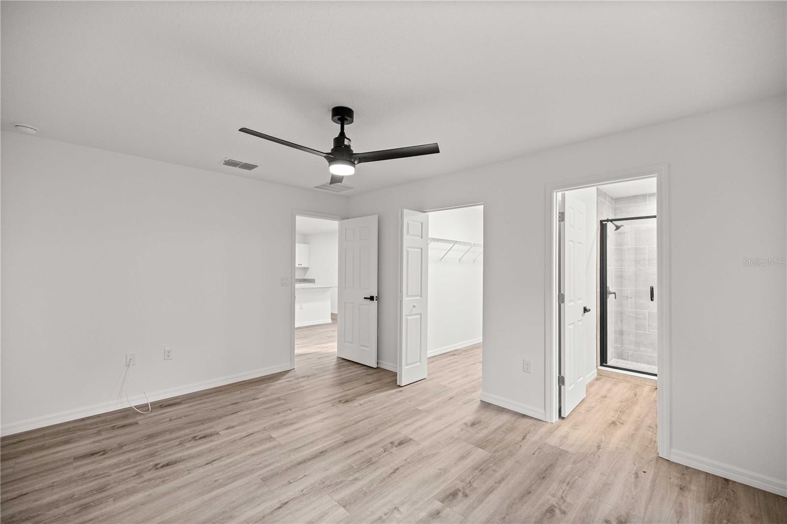 Image 10 of 20 For 11370 123rd Avenue