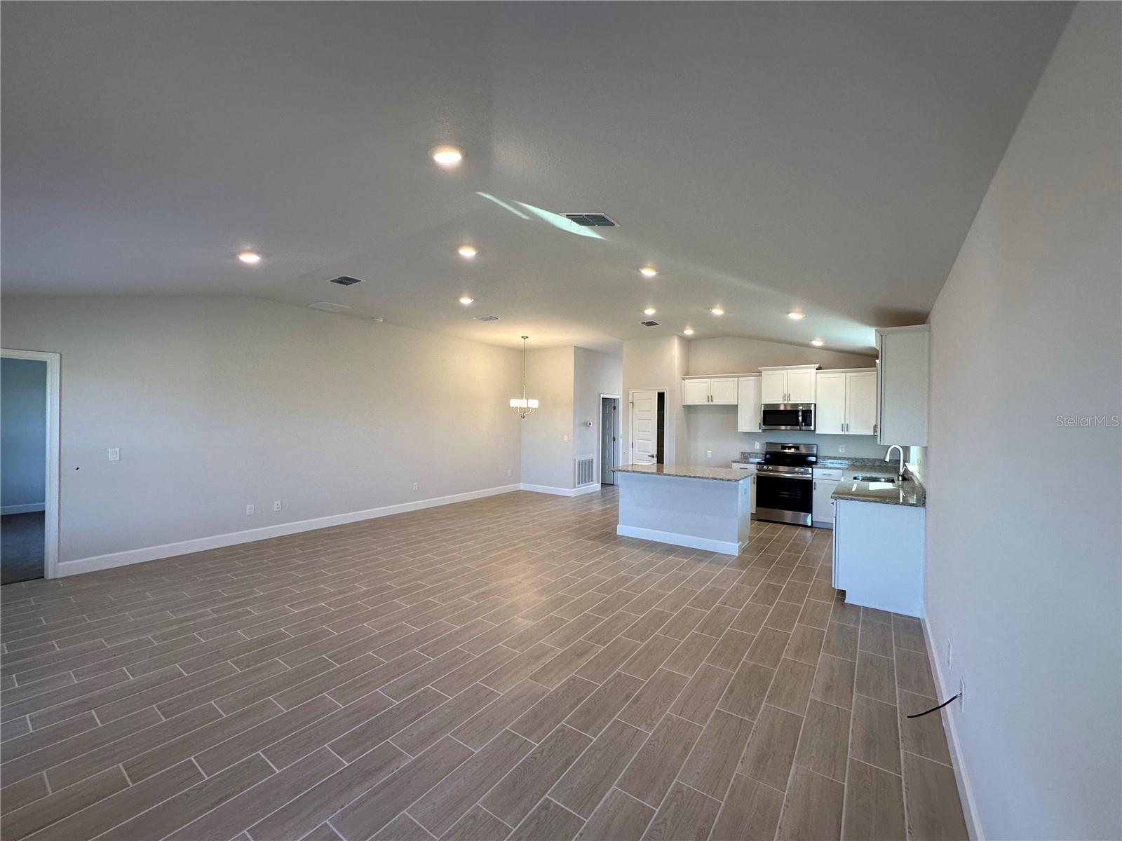 Image 10 of 18 For 12535 48th Terrace