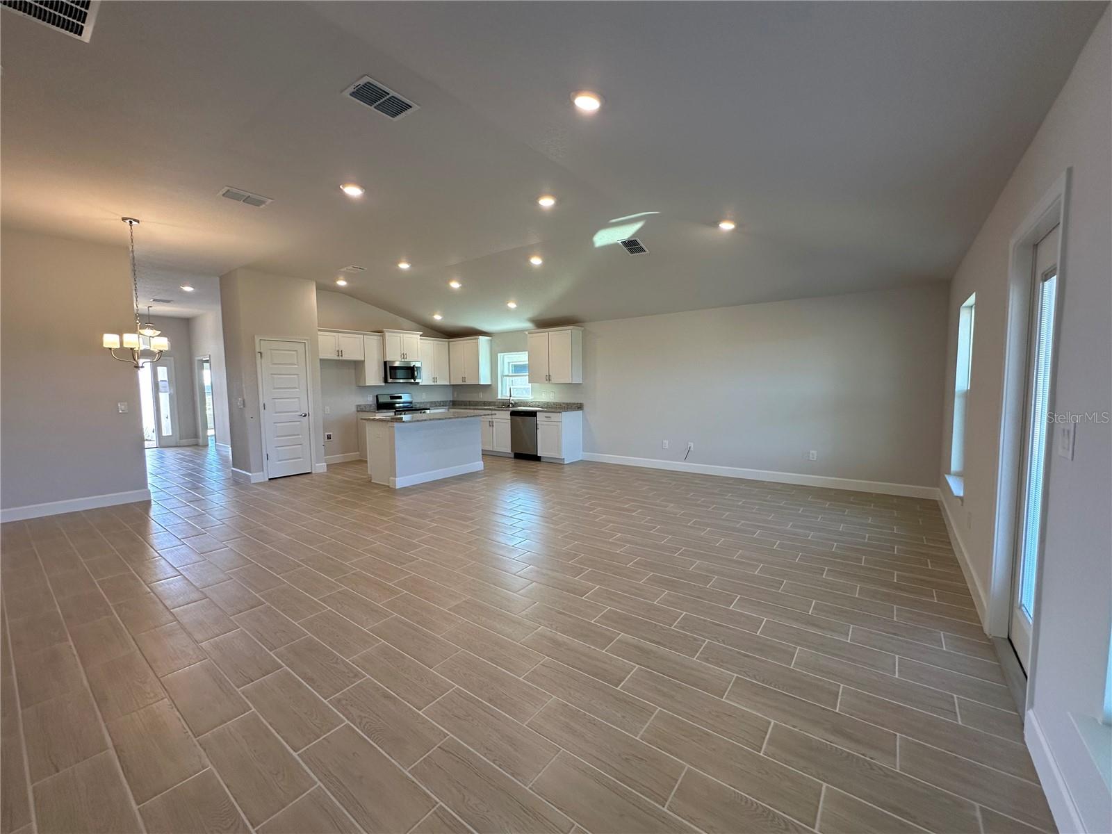 Image 13 of 18 For 12535 48th Terrace