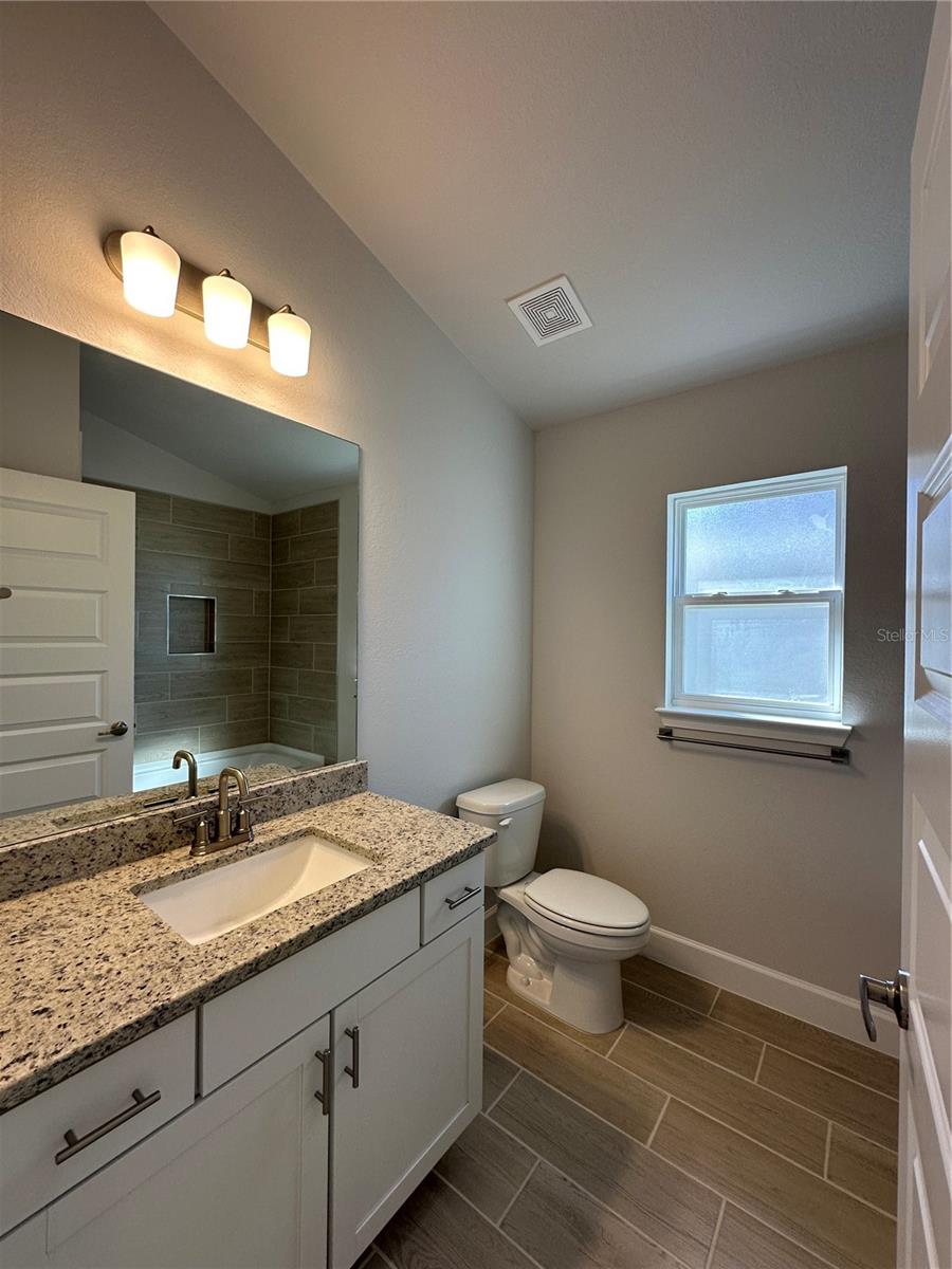 Image 4 of 18 For 12535 48th Terrace