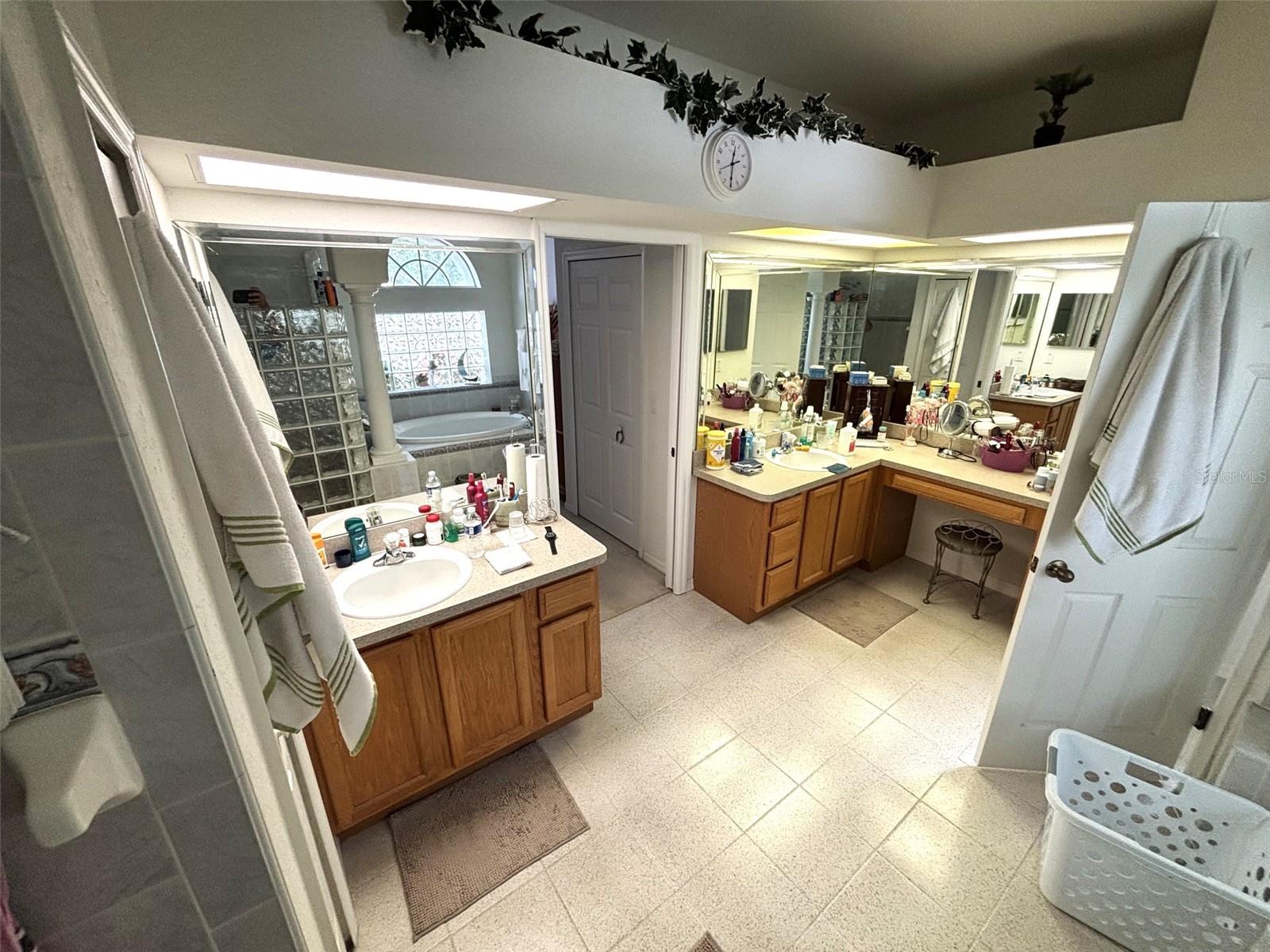 Image 19 of 31 For 66 Lone Pine Street