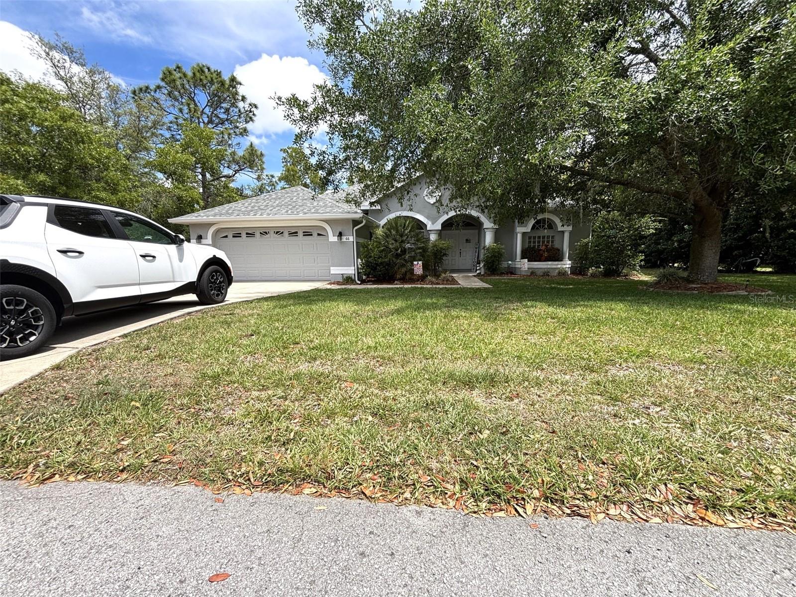 Image 2 of 31 For 66 Lone Pine Street