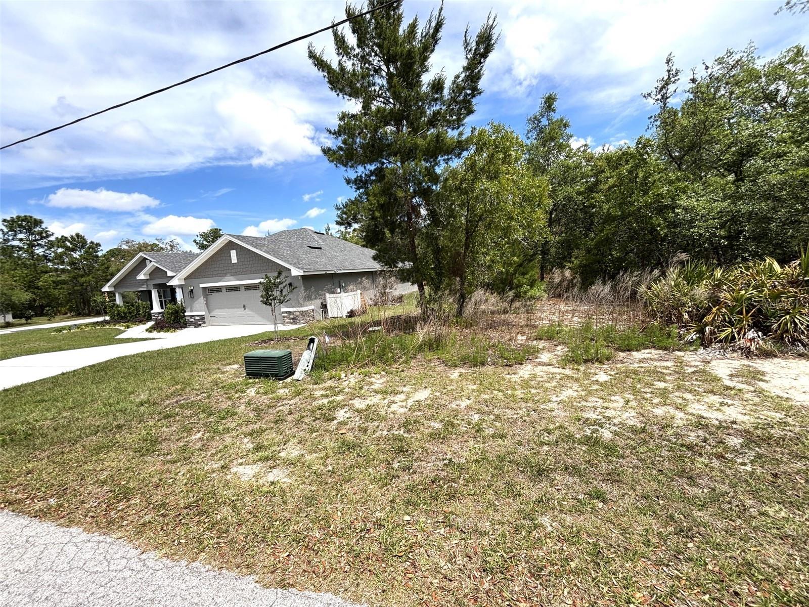 Image 30 of 31 For 66 Lone Pine Street