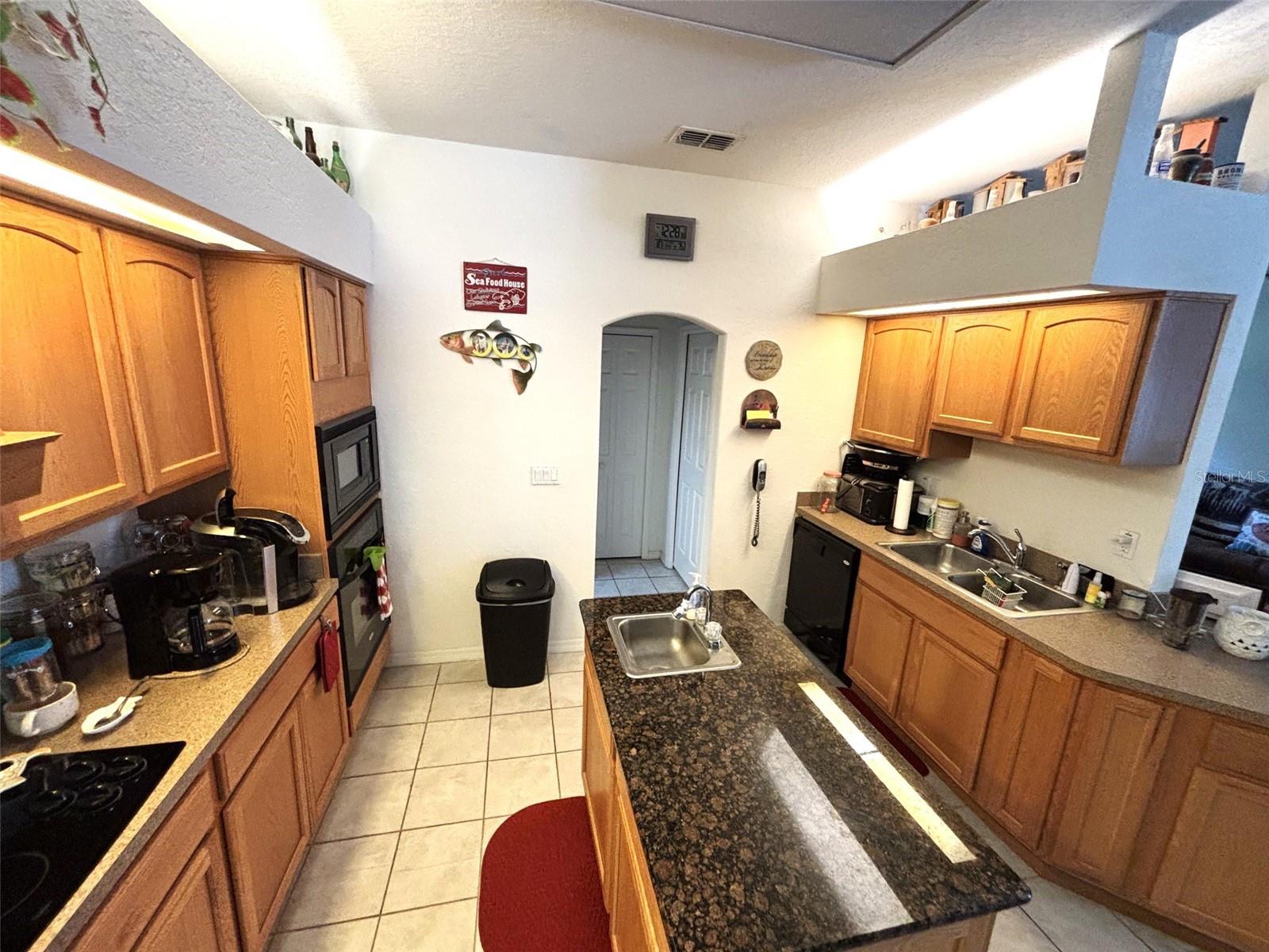 Image 5 of 31 For 66 Lone Pine Street