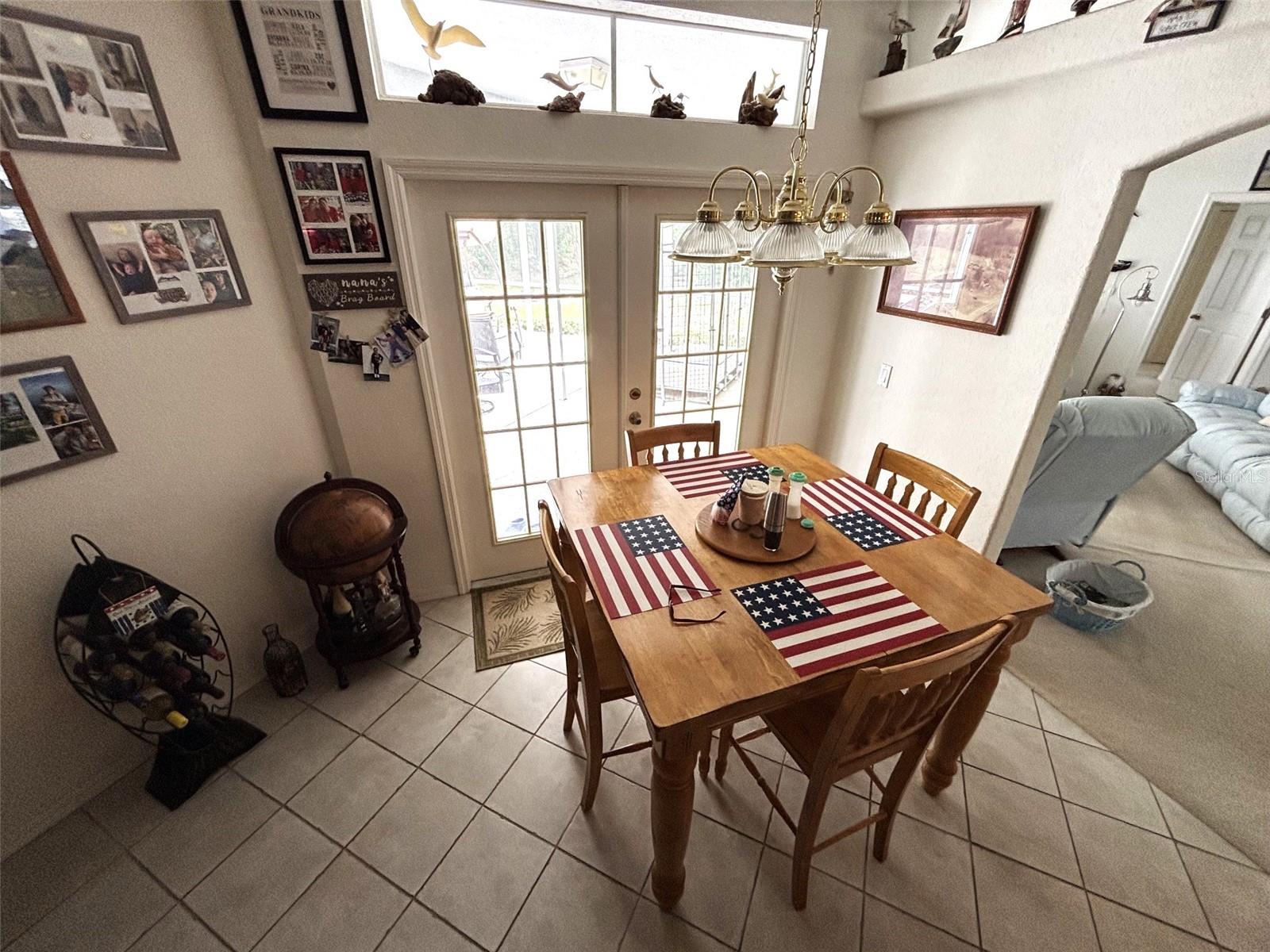 Image 7 of 31 For 66 Lone Pine Street