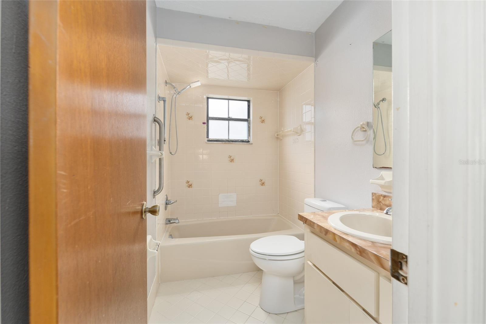 Image 28 of 60 For 11300 74th Avenue