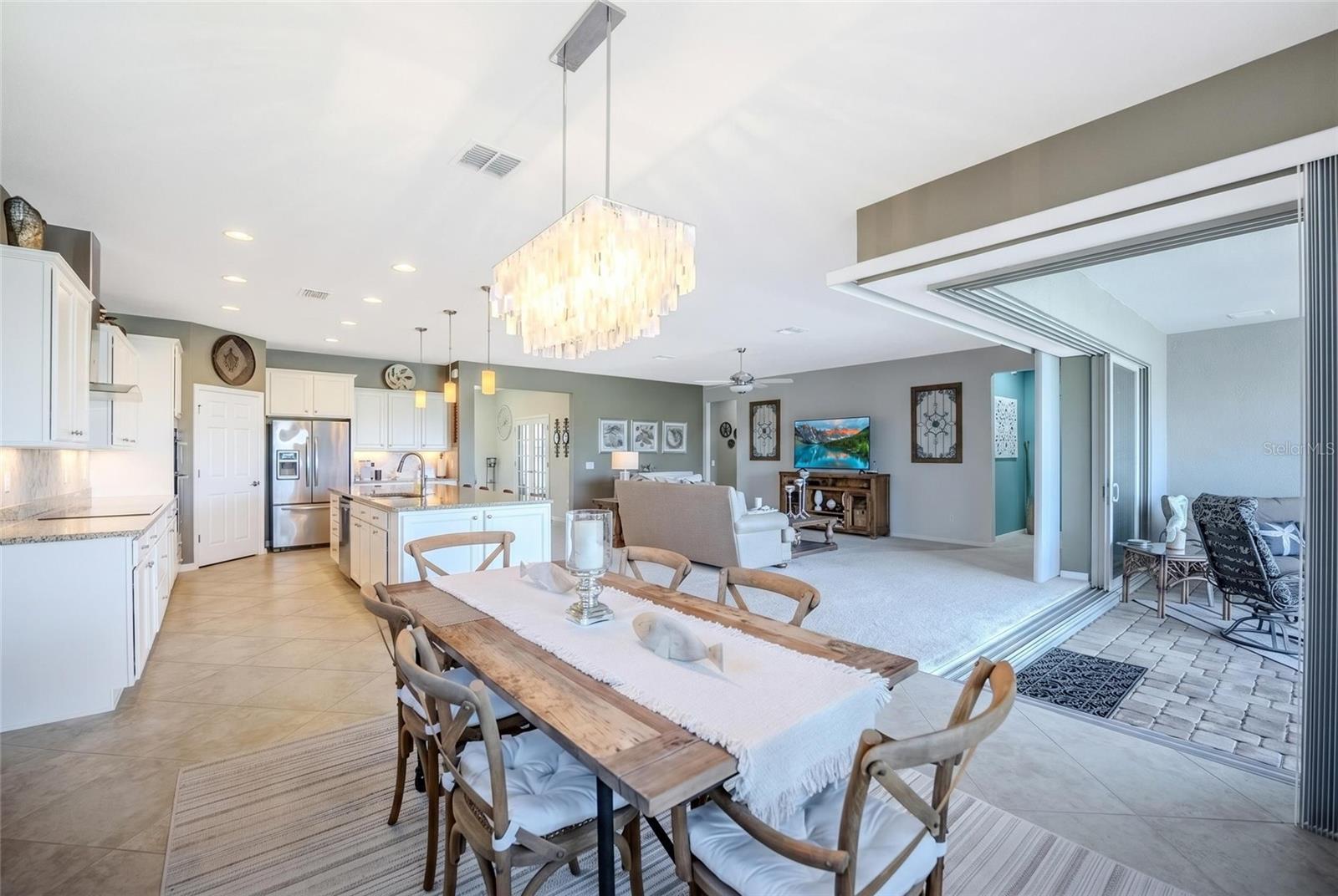 Image 33 of 61 For 9186 70th Loop