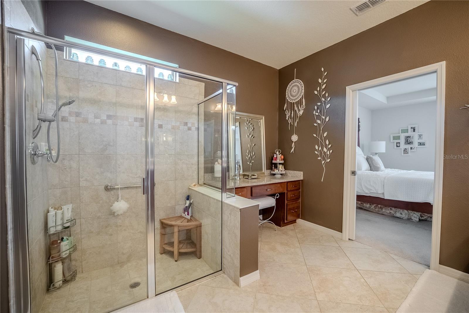 Image 44 of 61 For 9186 70th Loop