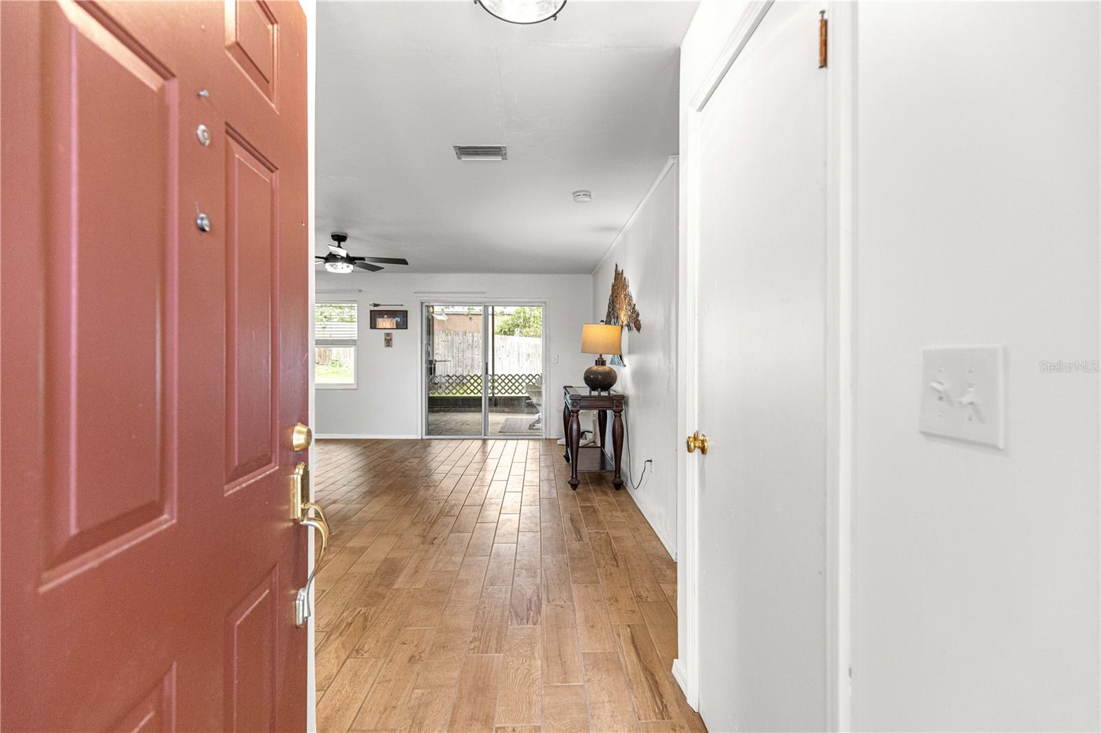 Image 4 of 41 For 3500 31st Terrace