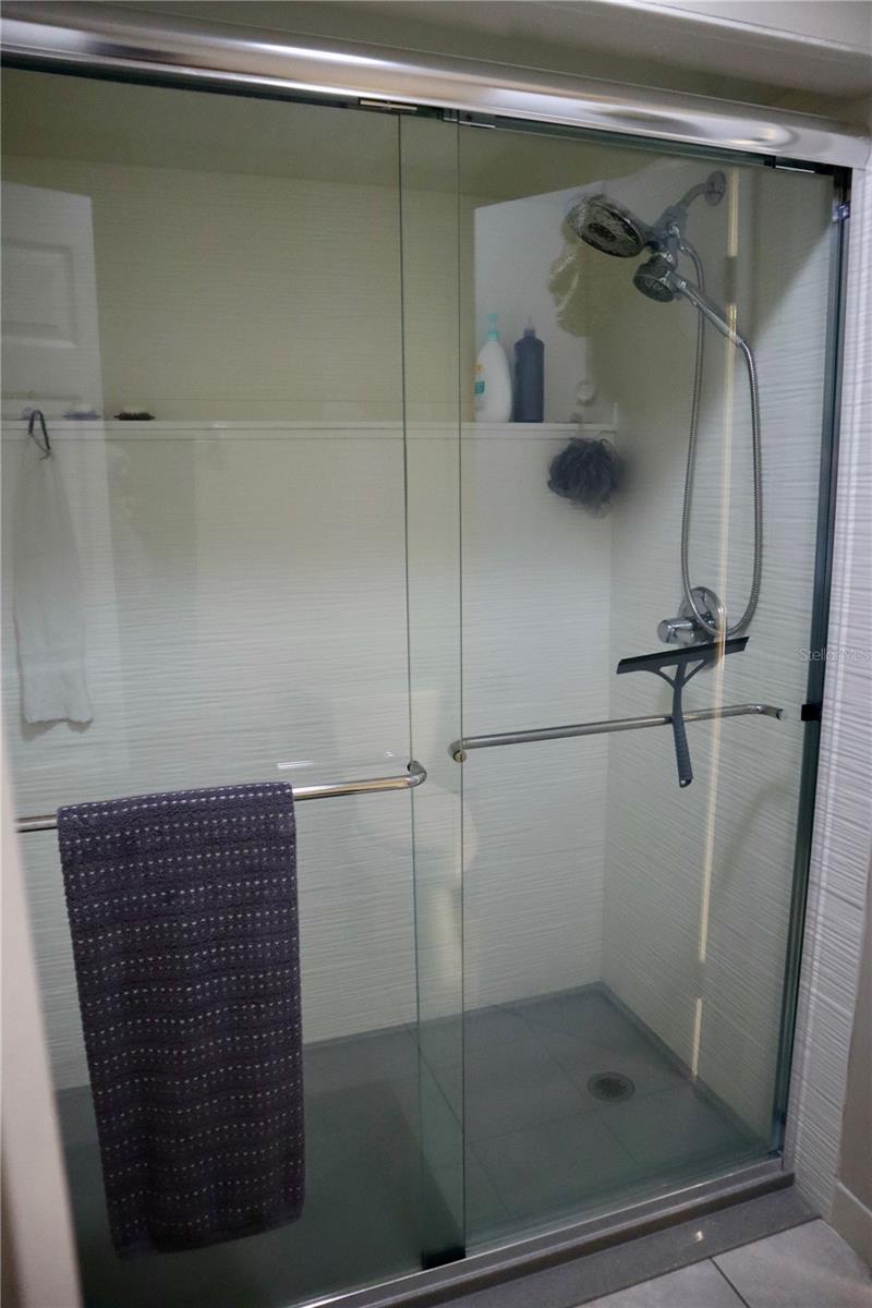 Image 20 of 83 For 3929 21st Lane