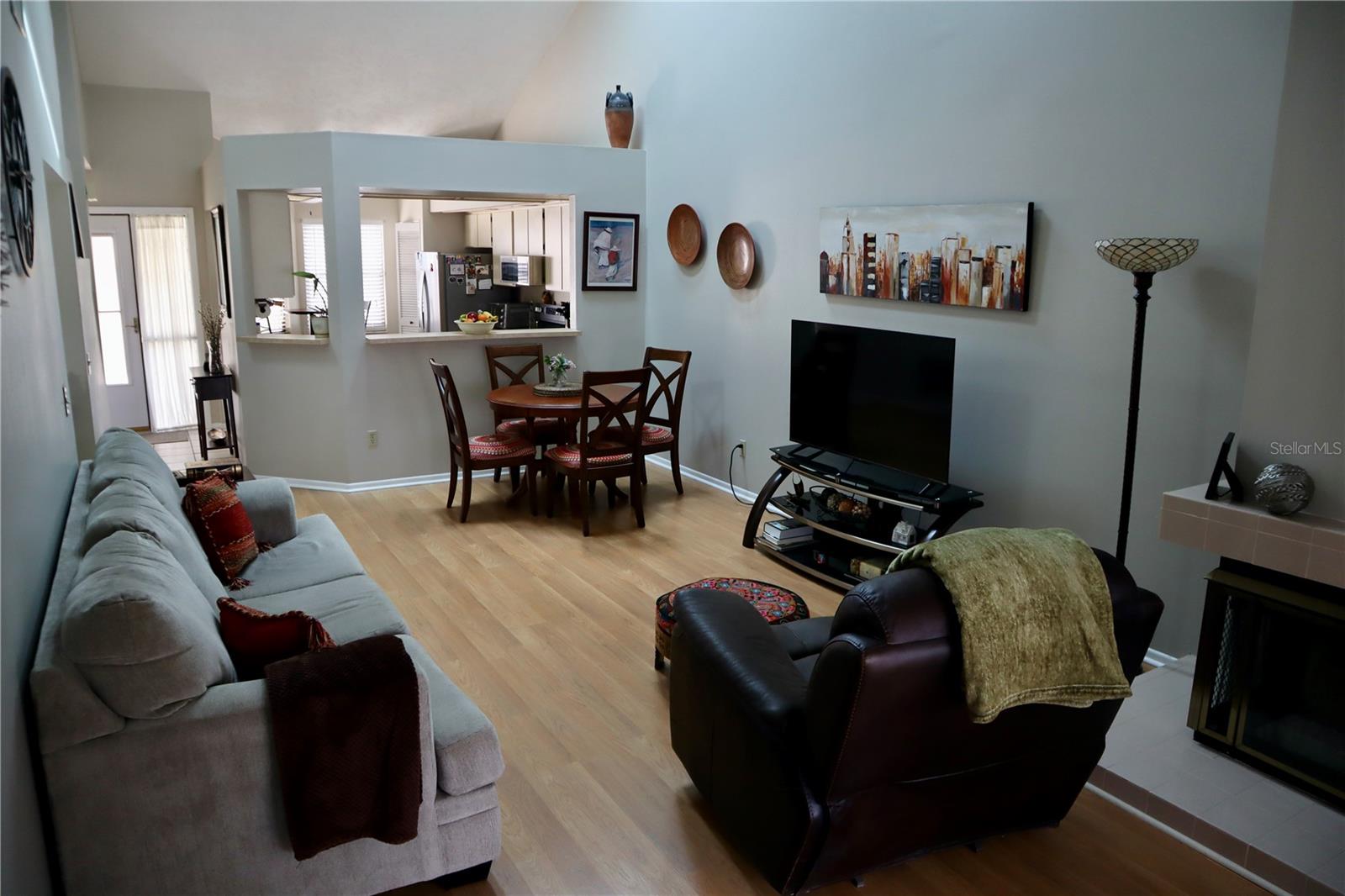 Image 37 of 83 For 3929 21st Lane