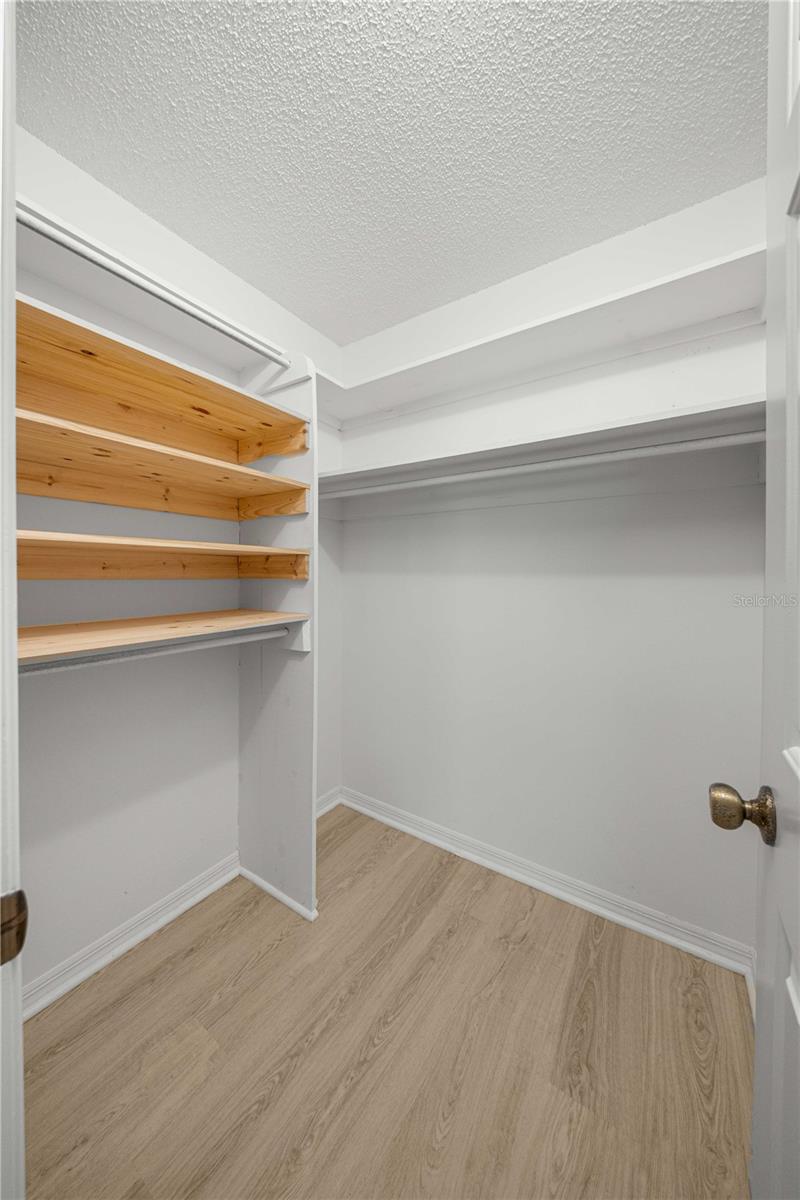 Image 13 of 29 For 3856 19th Street Circle