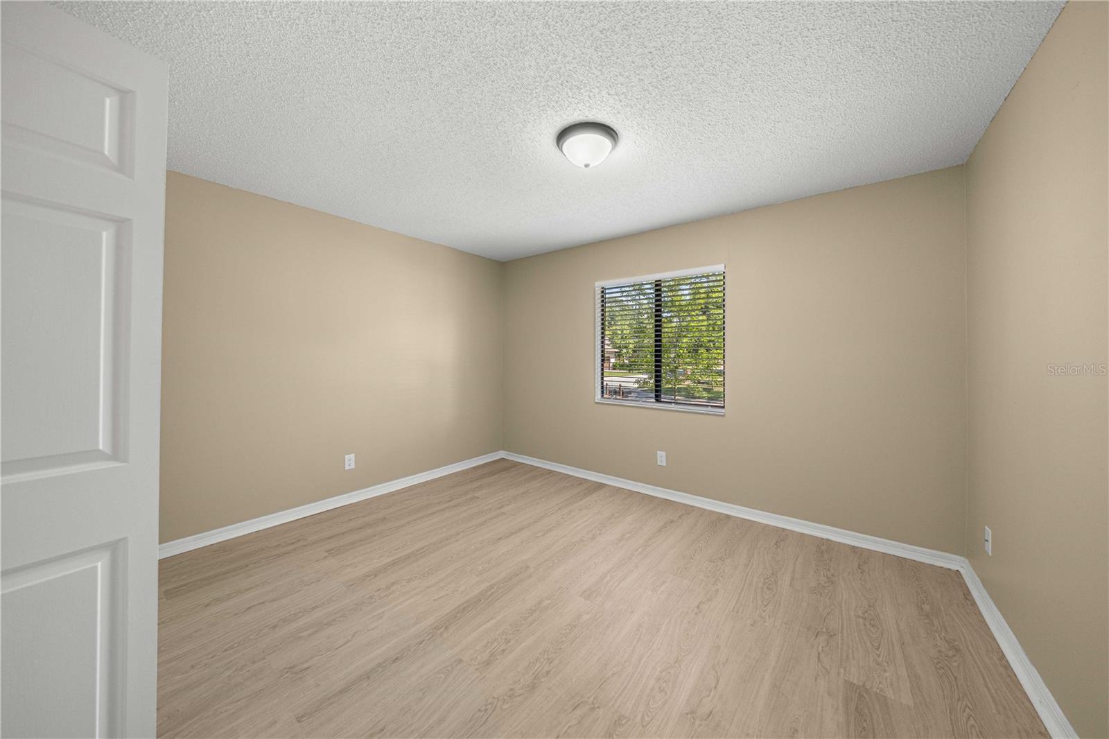 Image 17 of 29 For 3856 19th Street Circle