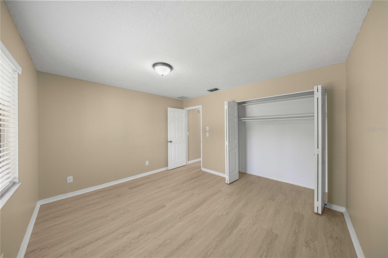 Image 18 of 29 For 3856 19th Street Circle