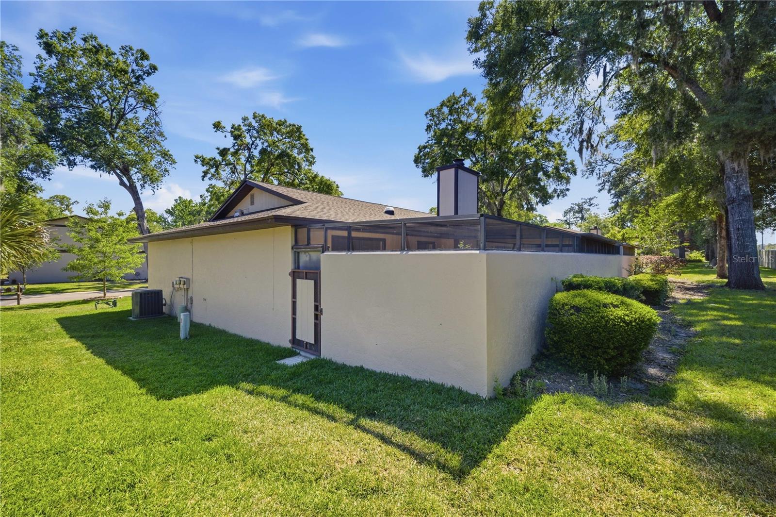 Image 27 of 29 For 3856 19th Street Circle