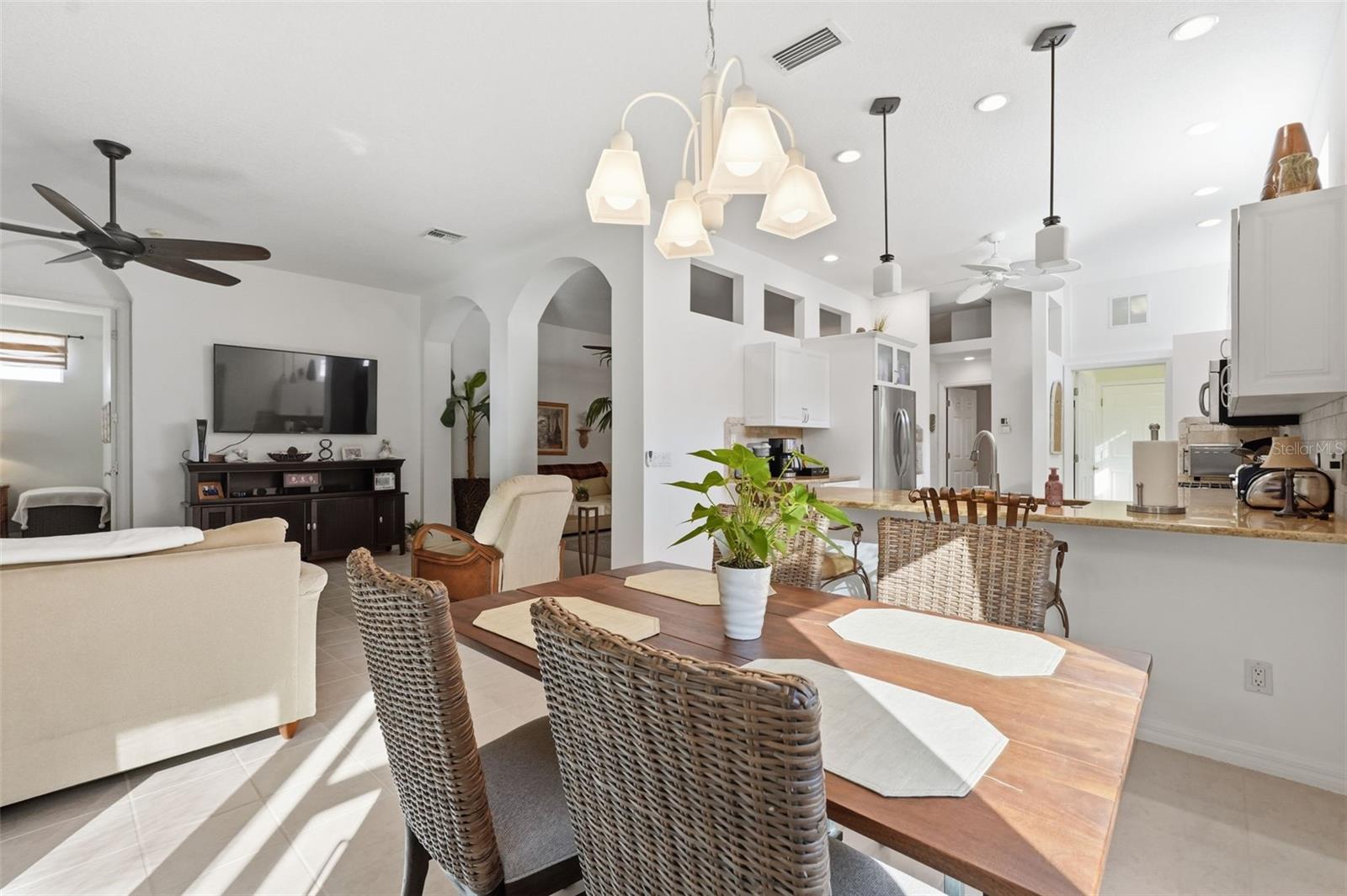 Image 21 of 65 For 5127 Hanging Moss Lane