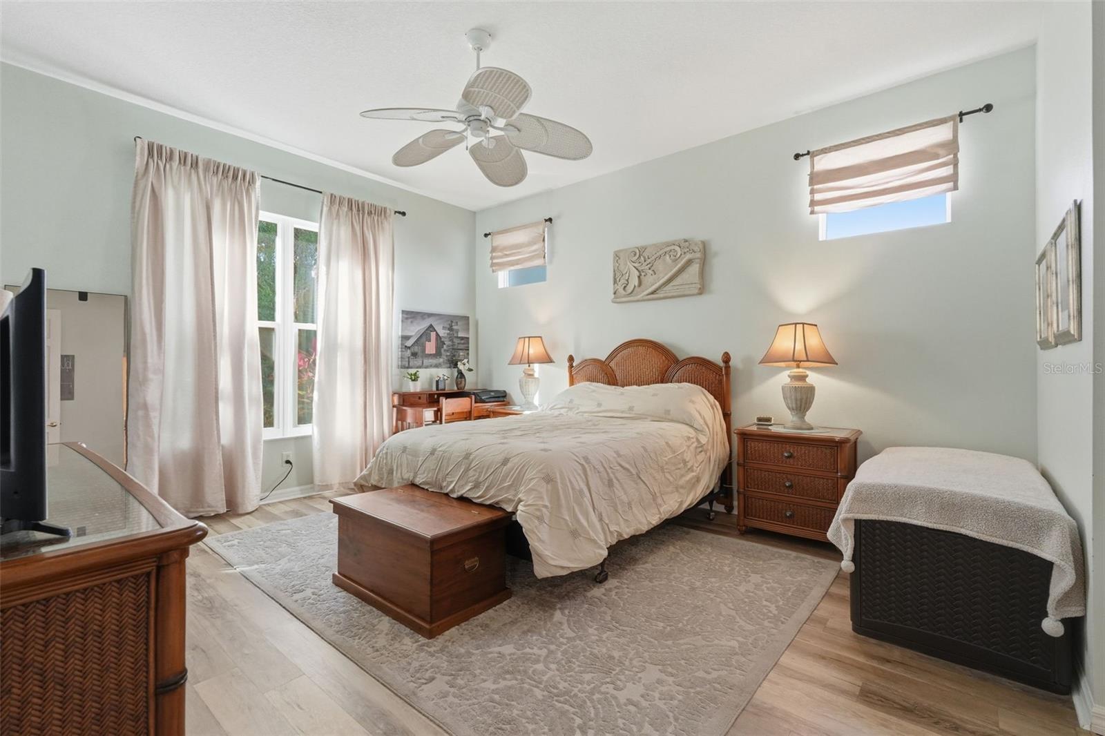 Image 28 of 65 For 5127 Hanging Moss Lane