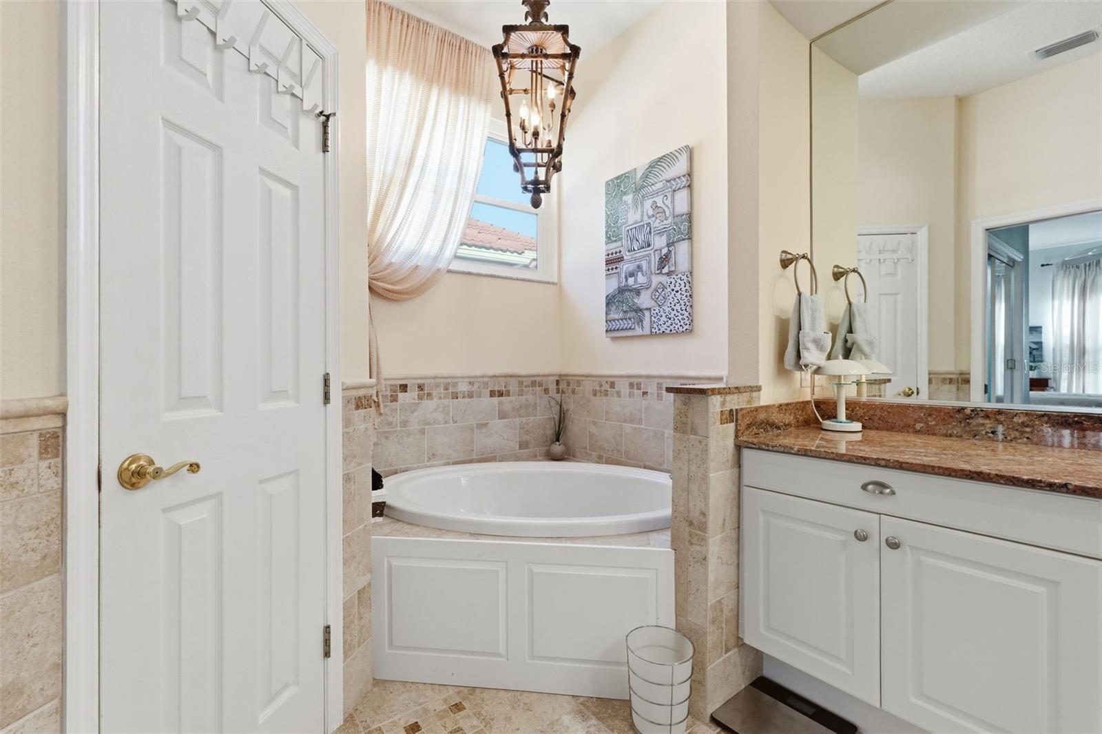 Image 34 of 65 For 5127 Hanging Moss Lane