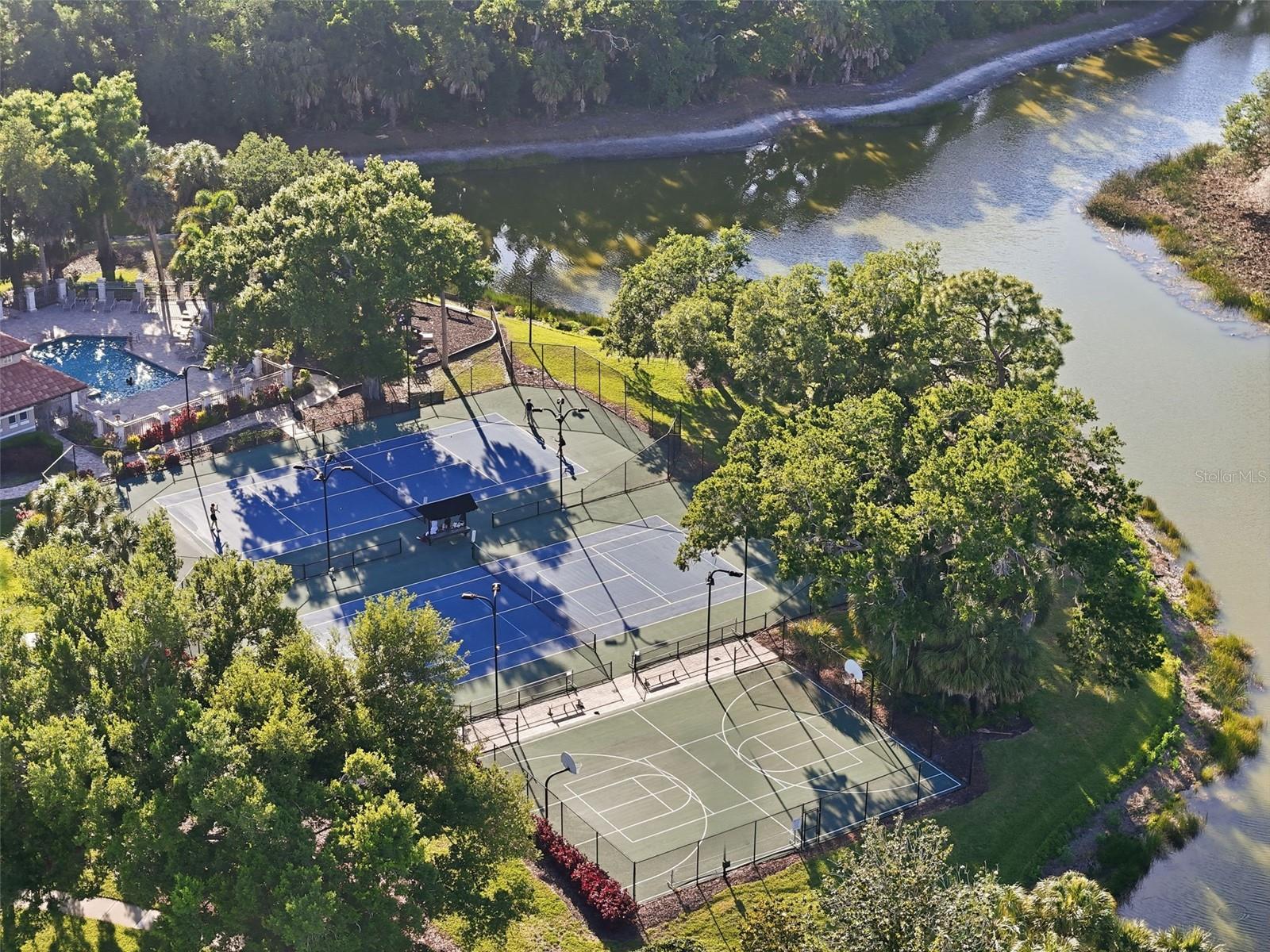 Image 59 of 65 For 5127 Hanging Moss Lane