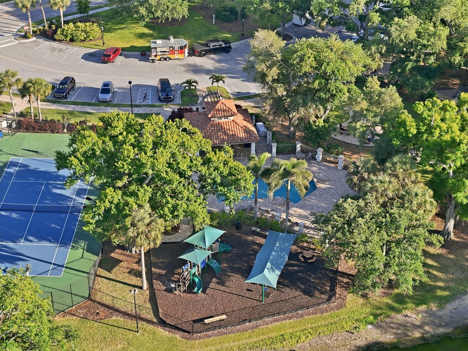 Image 62 of 65 For 5127 Hanging Moss Lane