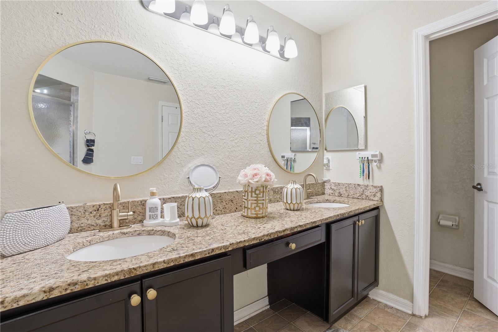 Image 13 of 28 For 4937 98th Place