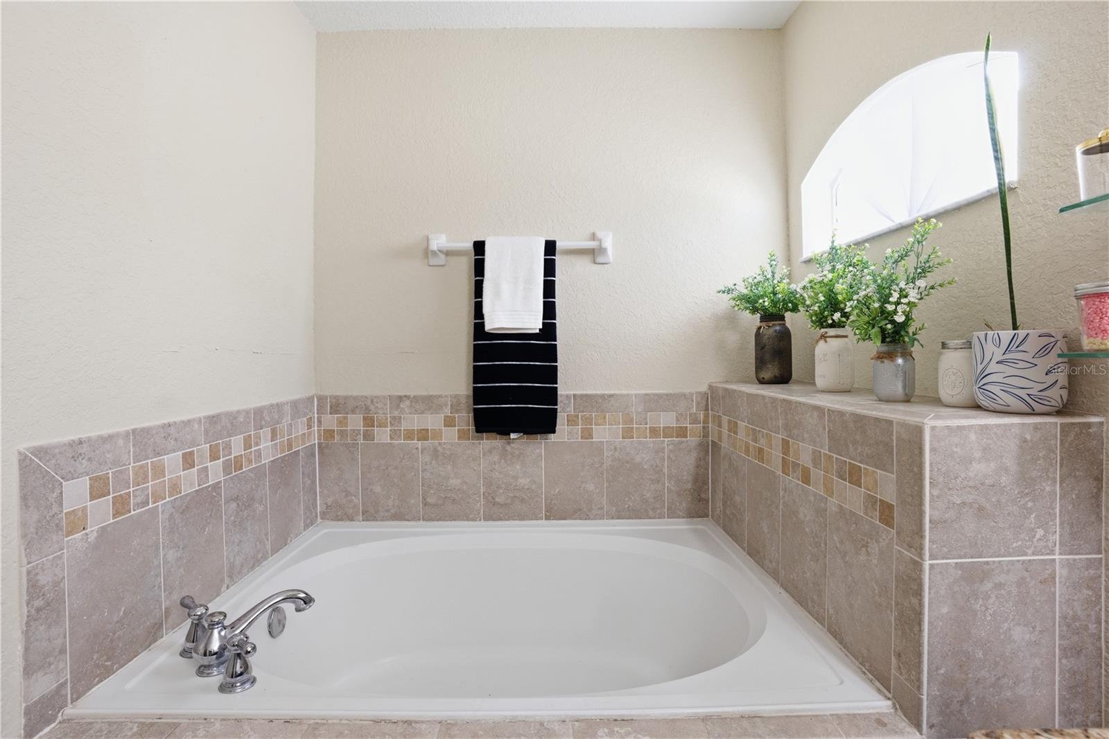 Image 14 of 28 For 4937 98th Place