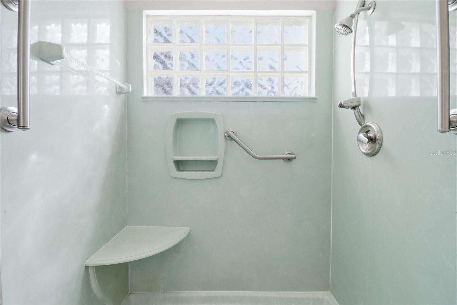 Image 19 of 31 For 8105 108th Street