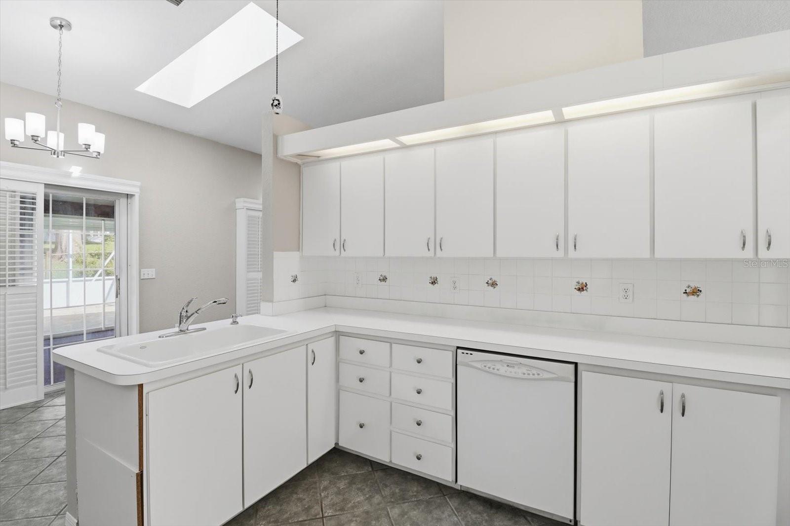 Image 6 of 31 For 8105 108th Street