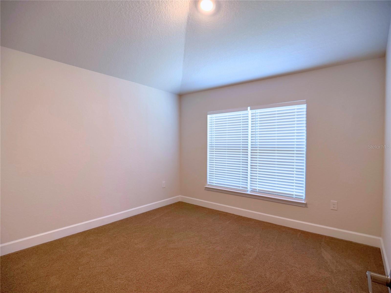 Image 14 of 25 For 4549 25th Loop