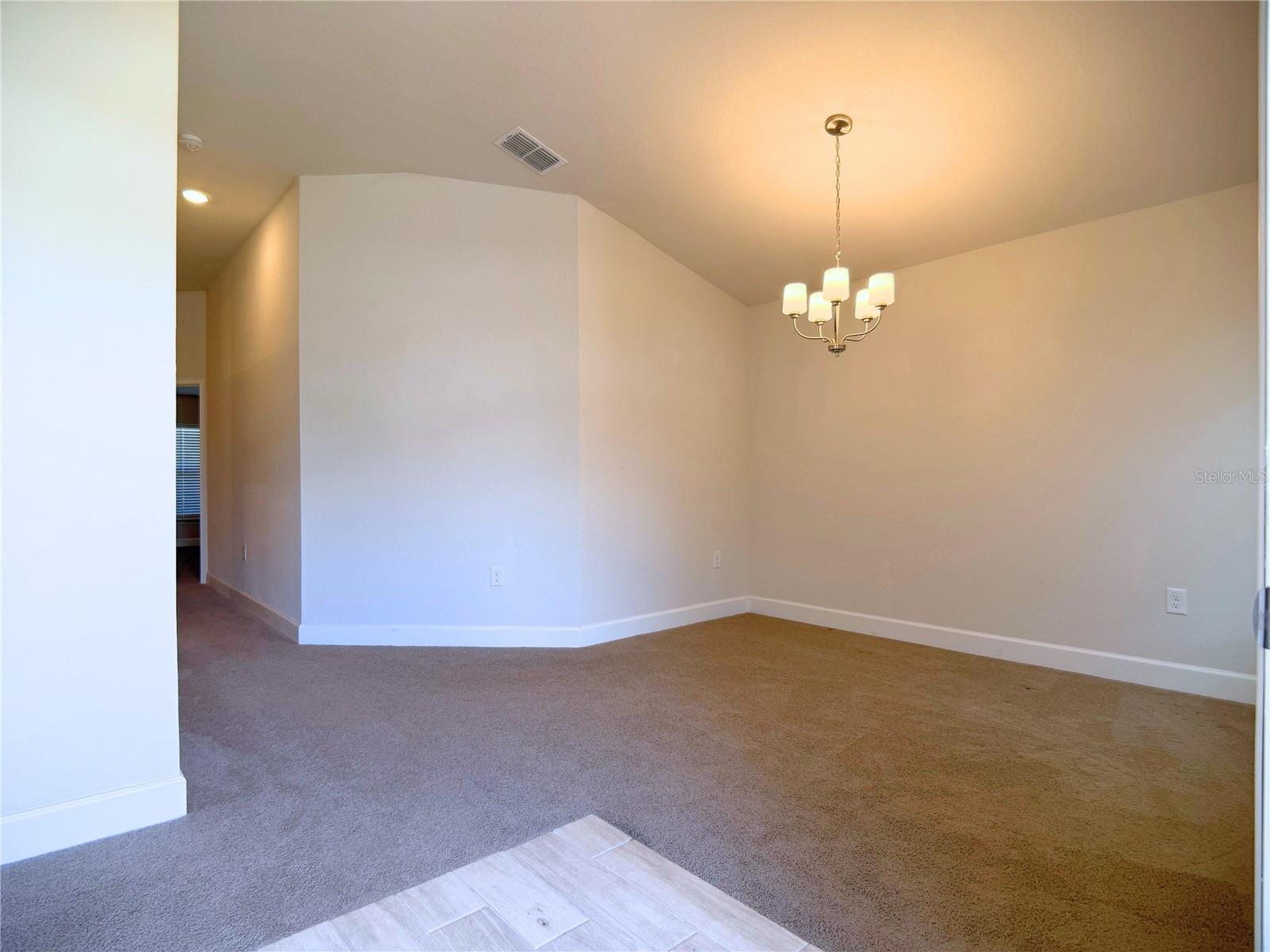 Image 3 of 25 For 4549 25th Loop