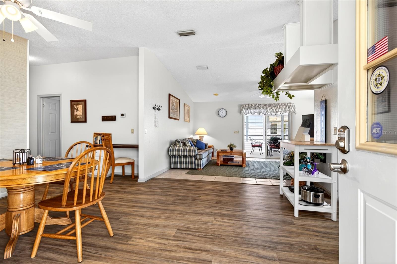 Image 2 of 12 For 932 Chula Court