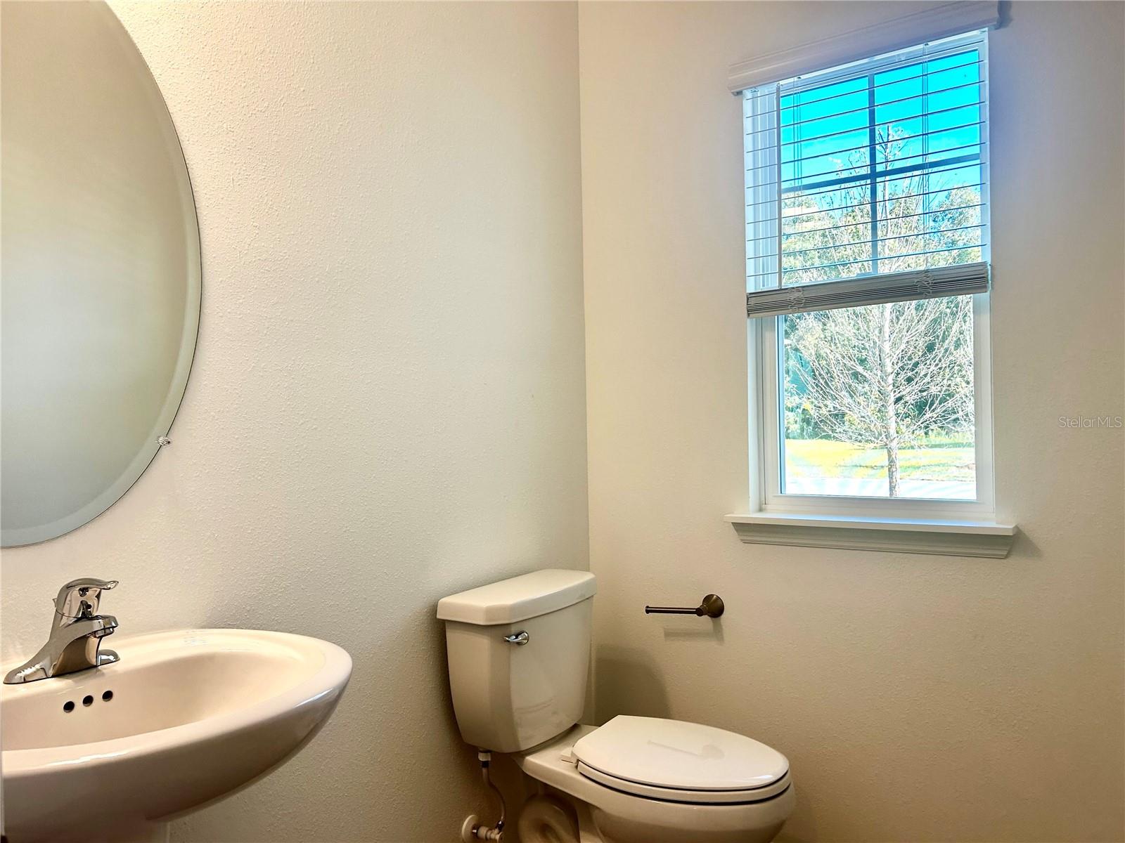 Image 6 of 31 For 3339 37th Avenue Road