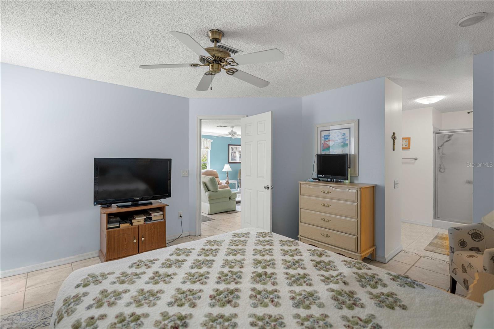 Image 19 of 32 For 511 Alameda Avenue