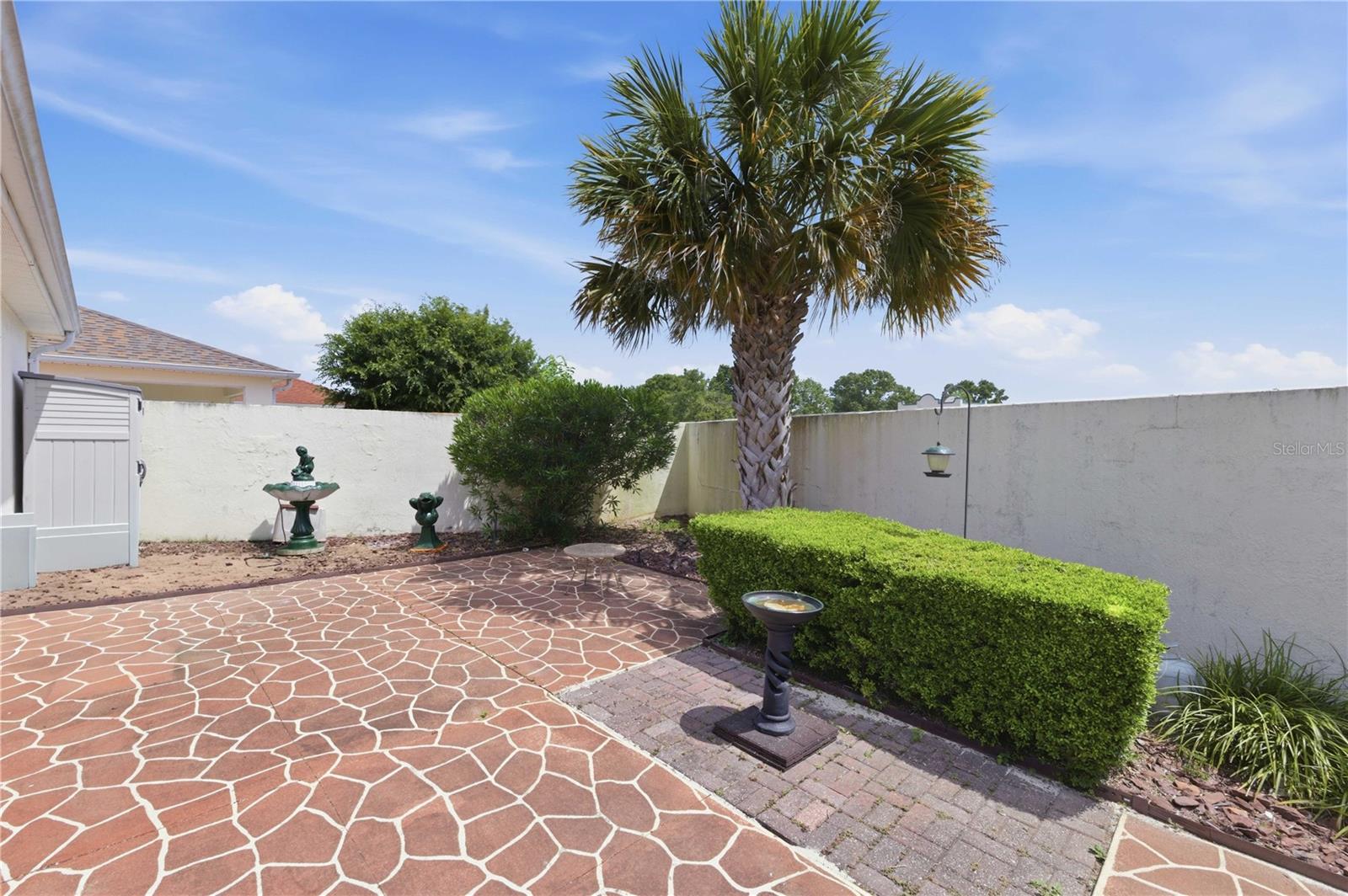 Image 23 of 32 For 511 Alameda Avenue