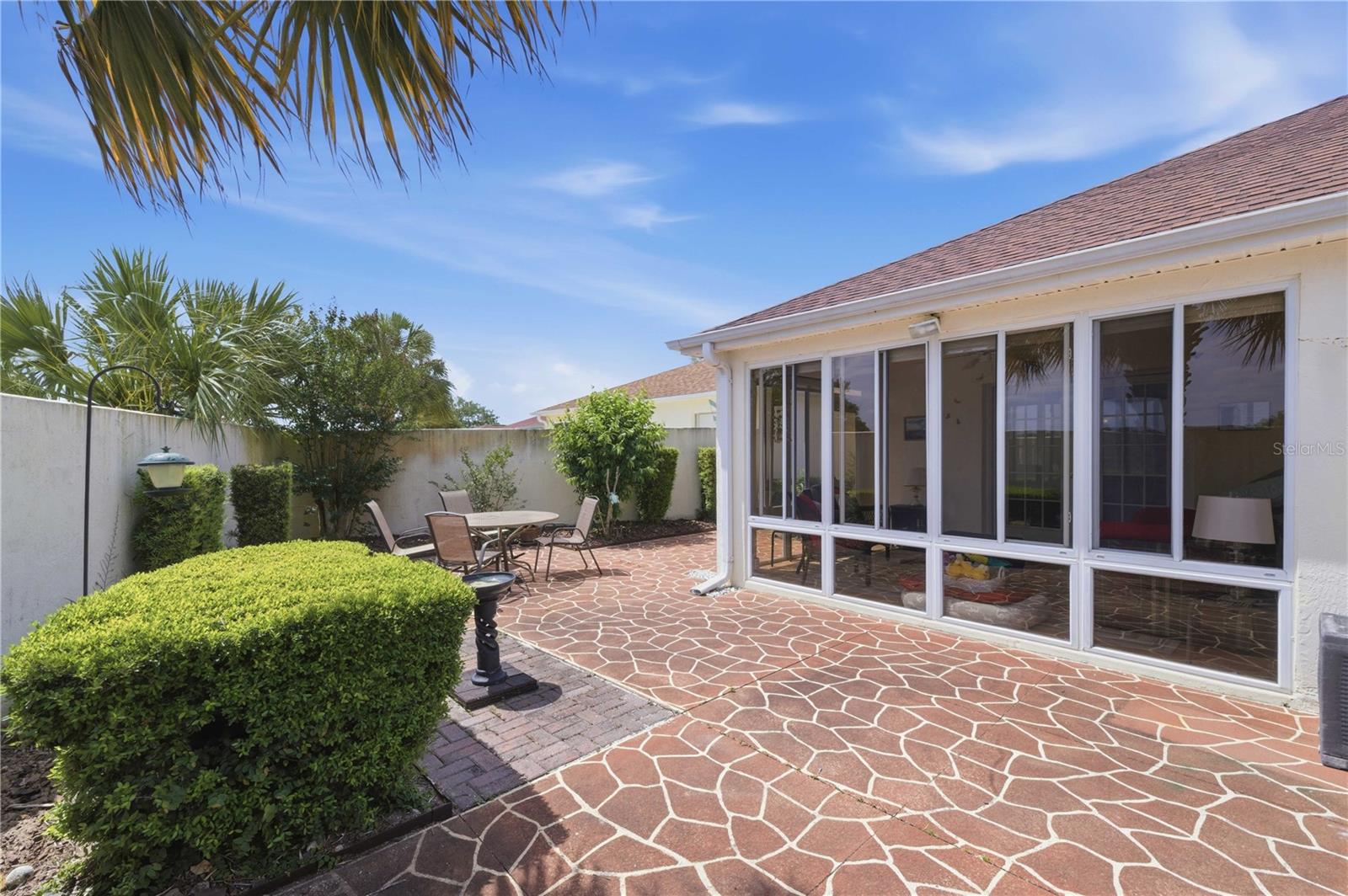 Image 24 of 32 For 511 Alameda Avenue