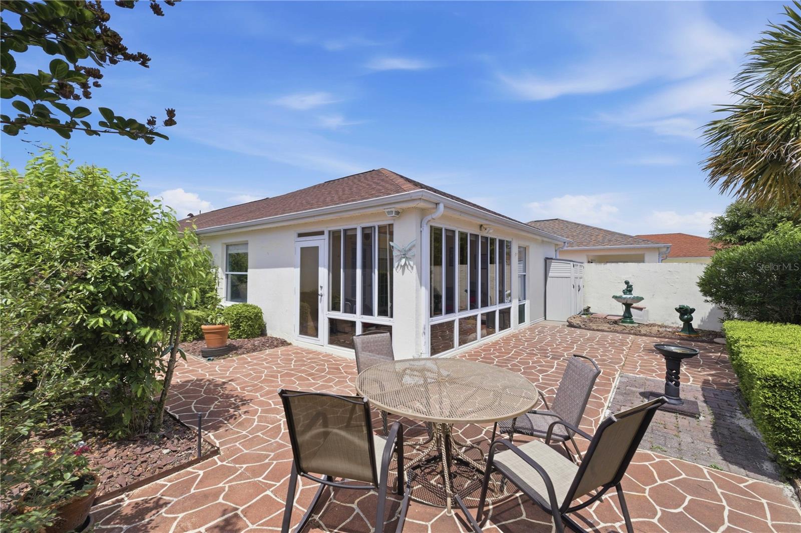 Image 25 of 32 For 511 Alameda Avenue