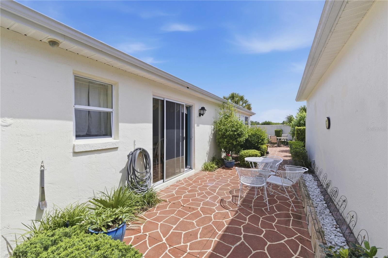 Image 27 of 32 For 511 Alameda Avenue