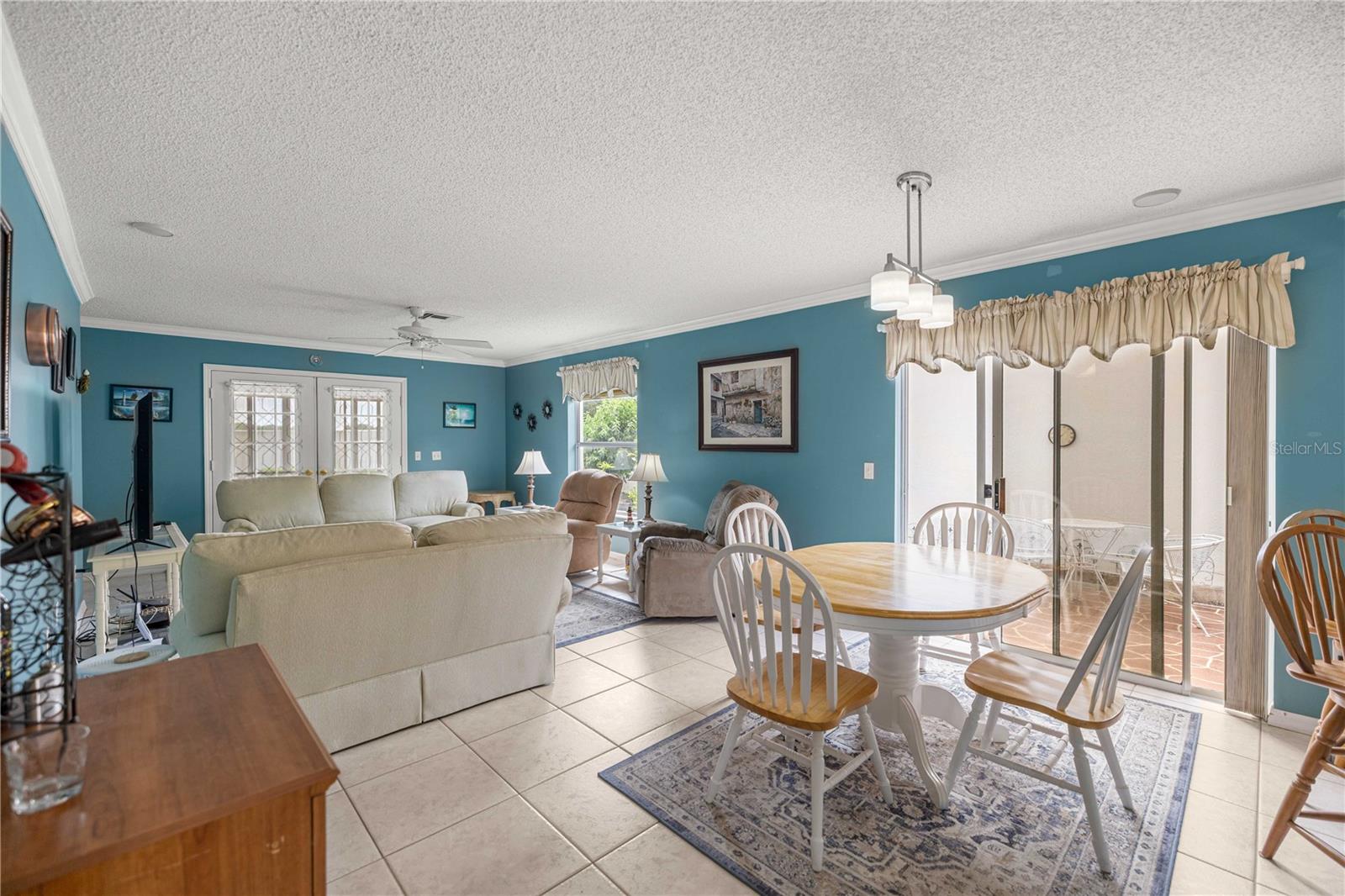 Image 8 of 32 For 511 Alameda Avenue