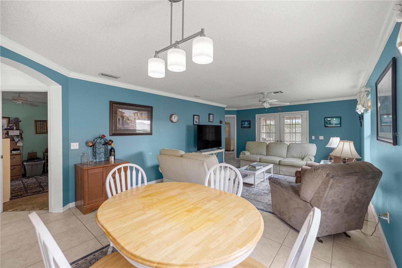 Image 9 of 32 For 511 Alameda Avenue