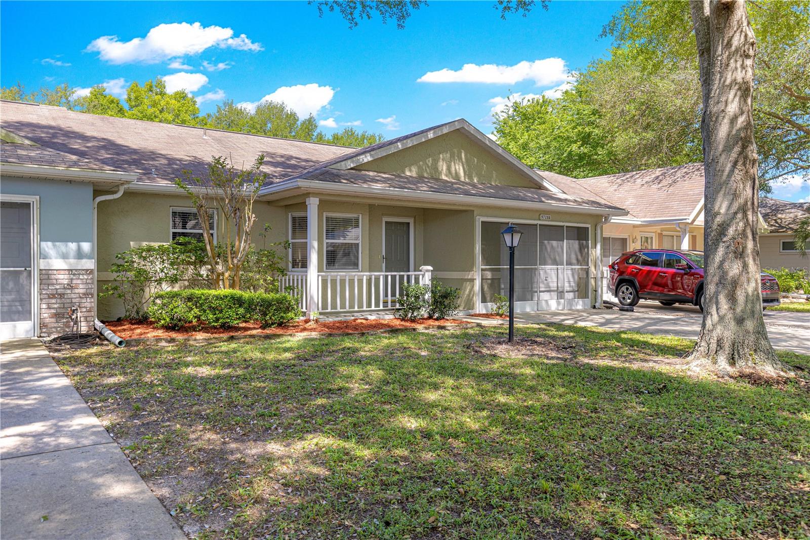 Image 3 of 30 For 9728 94th Court B